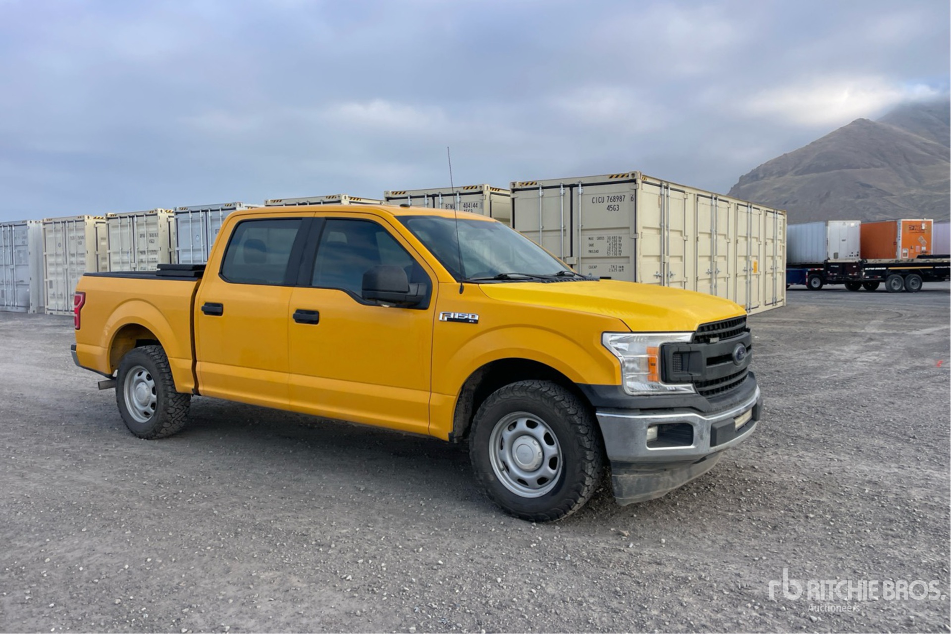 General Appearance with Picture, Right Front Corner