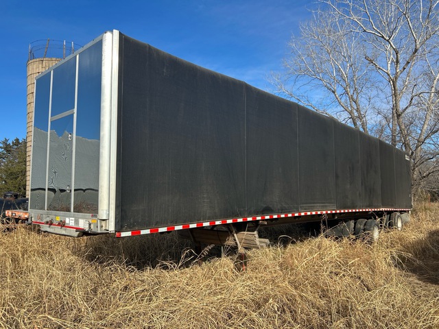 2014 East 53 ft T/A Spread Axle Flatbed Trailer