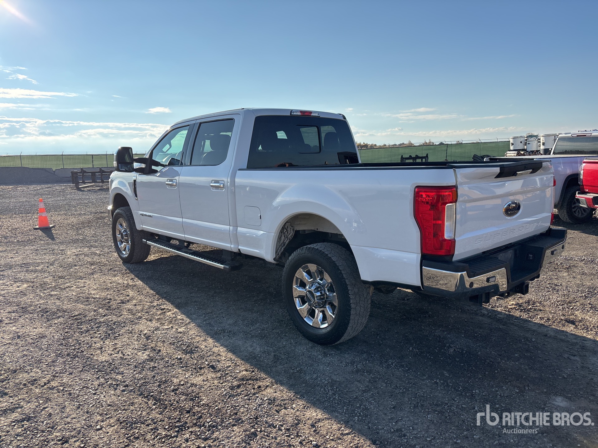 General Appearance with Imagen: esquina trasera izquierda