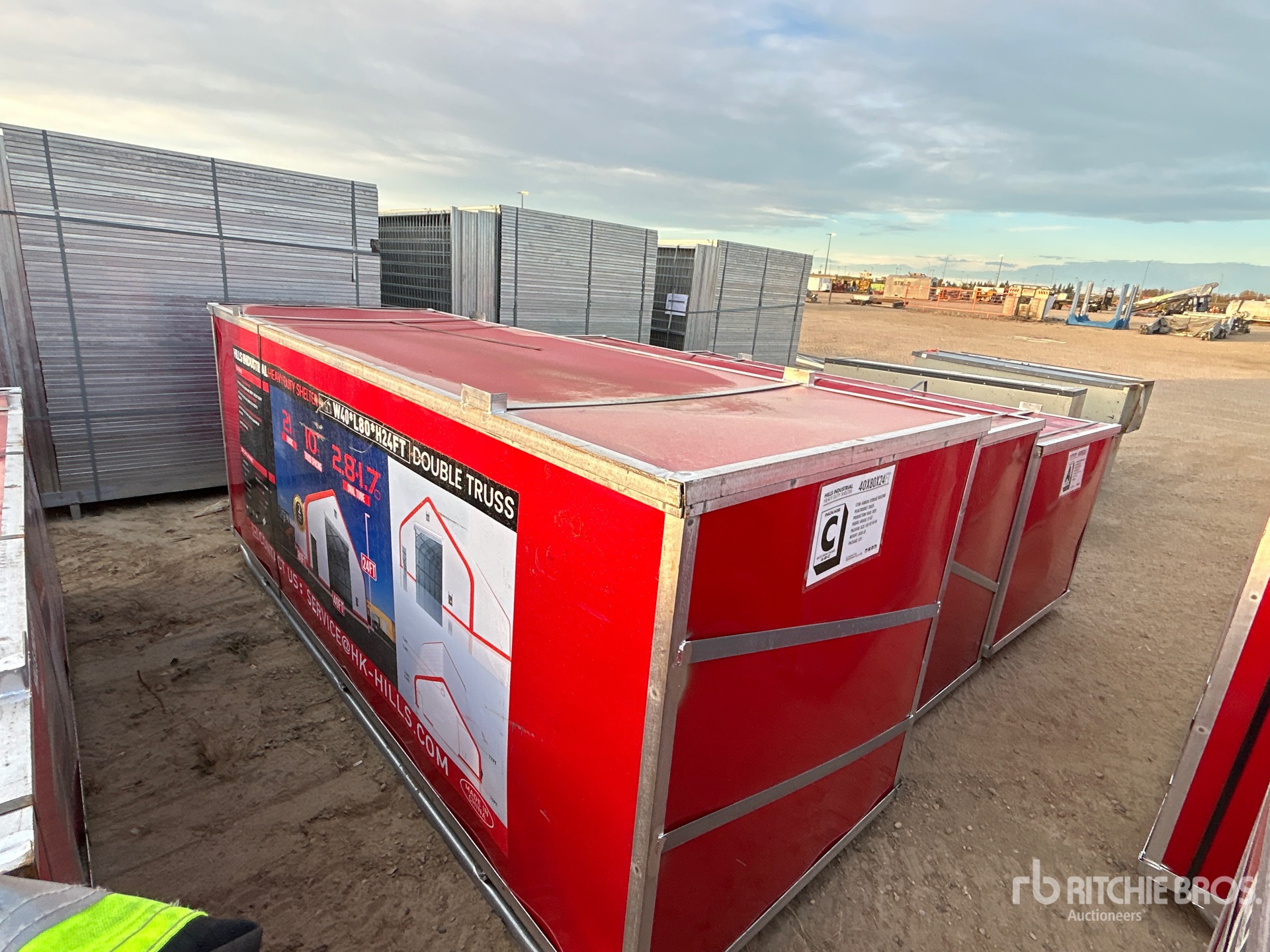 Aspect général with Image, coin arrière droit