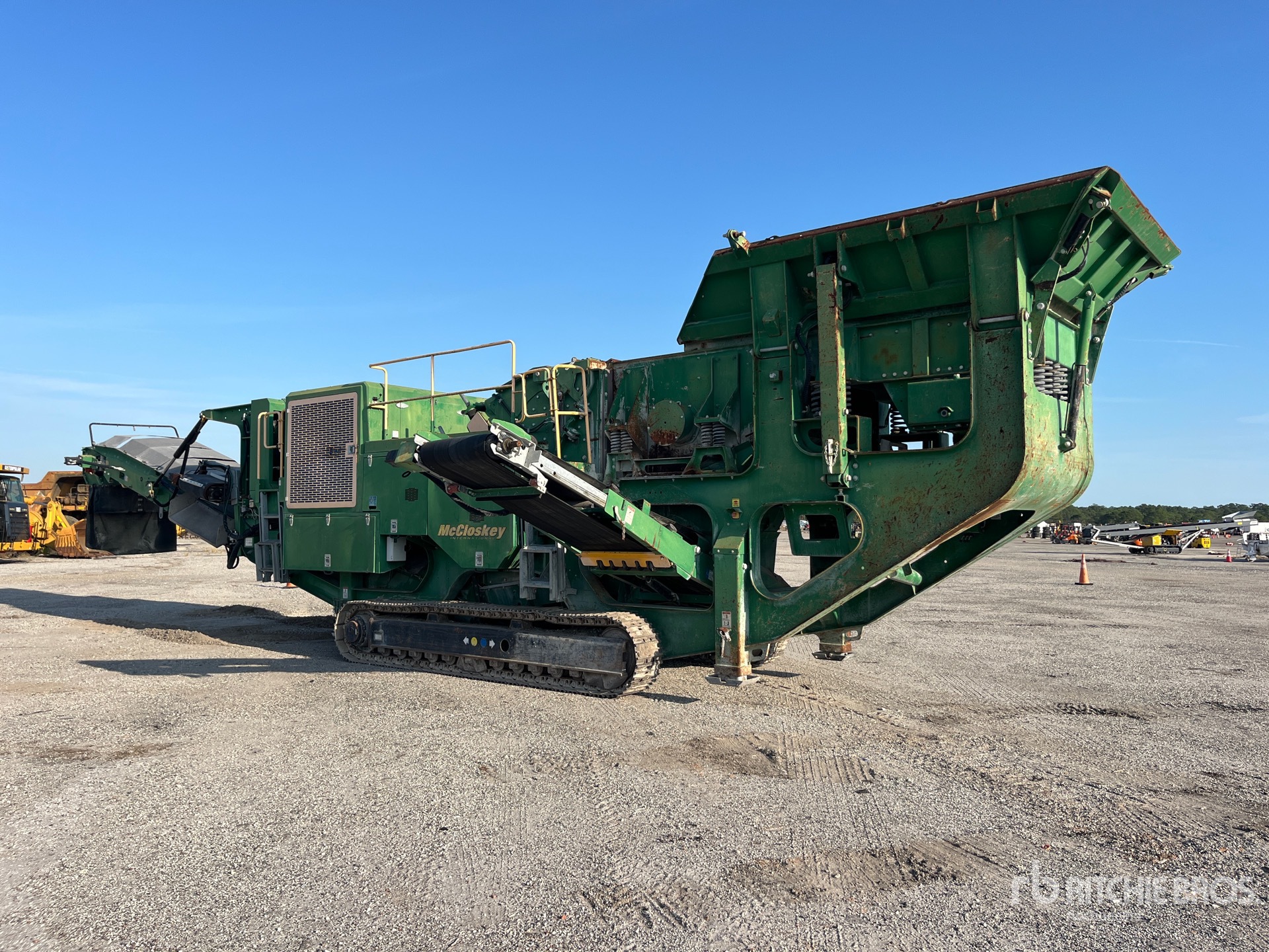 General Appearance with Imagen: esquina delantera izquierda