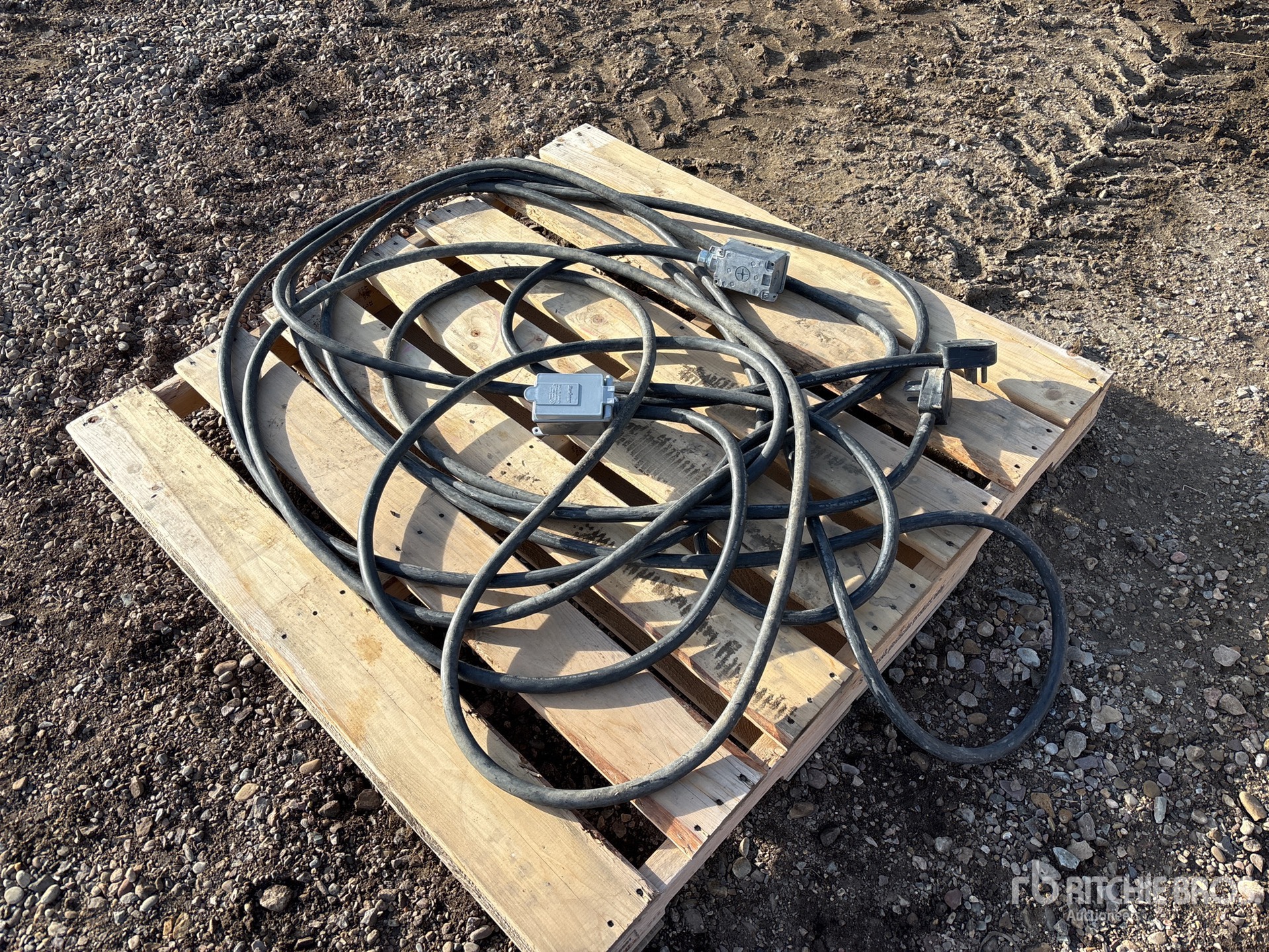 General Appearance with Bild, Ecke vorne links