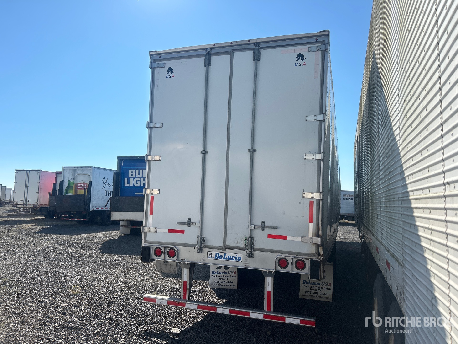 General Appearance with Image, coin arrière droit