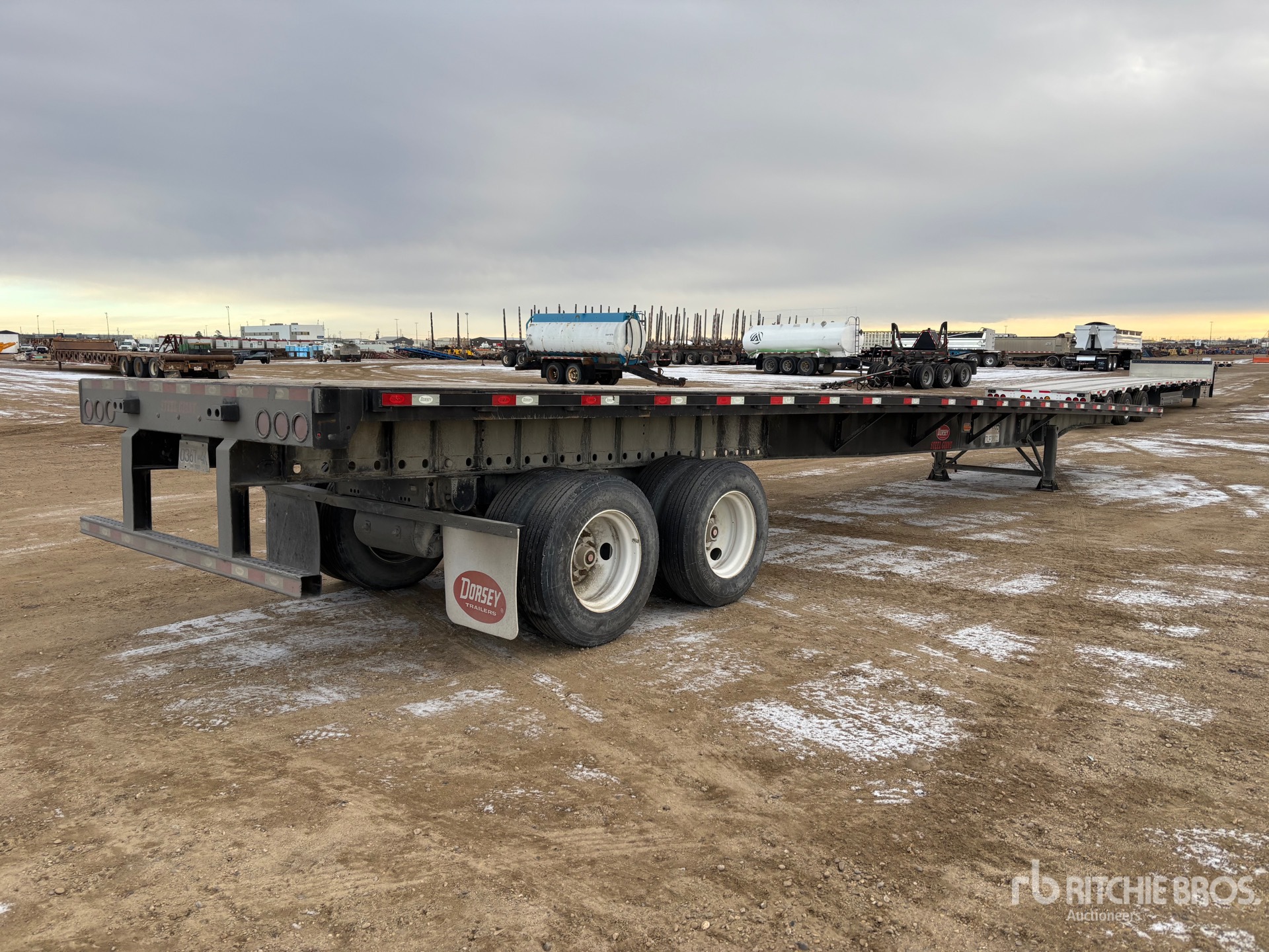 General Appearance with Imagen: esquina trasera derecha