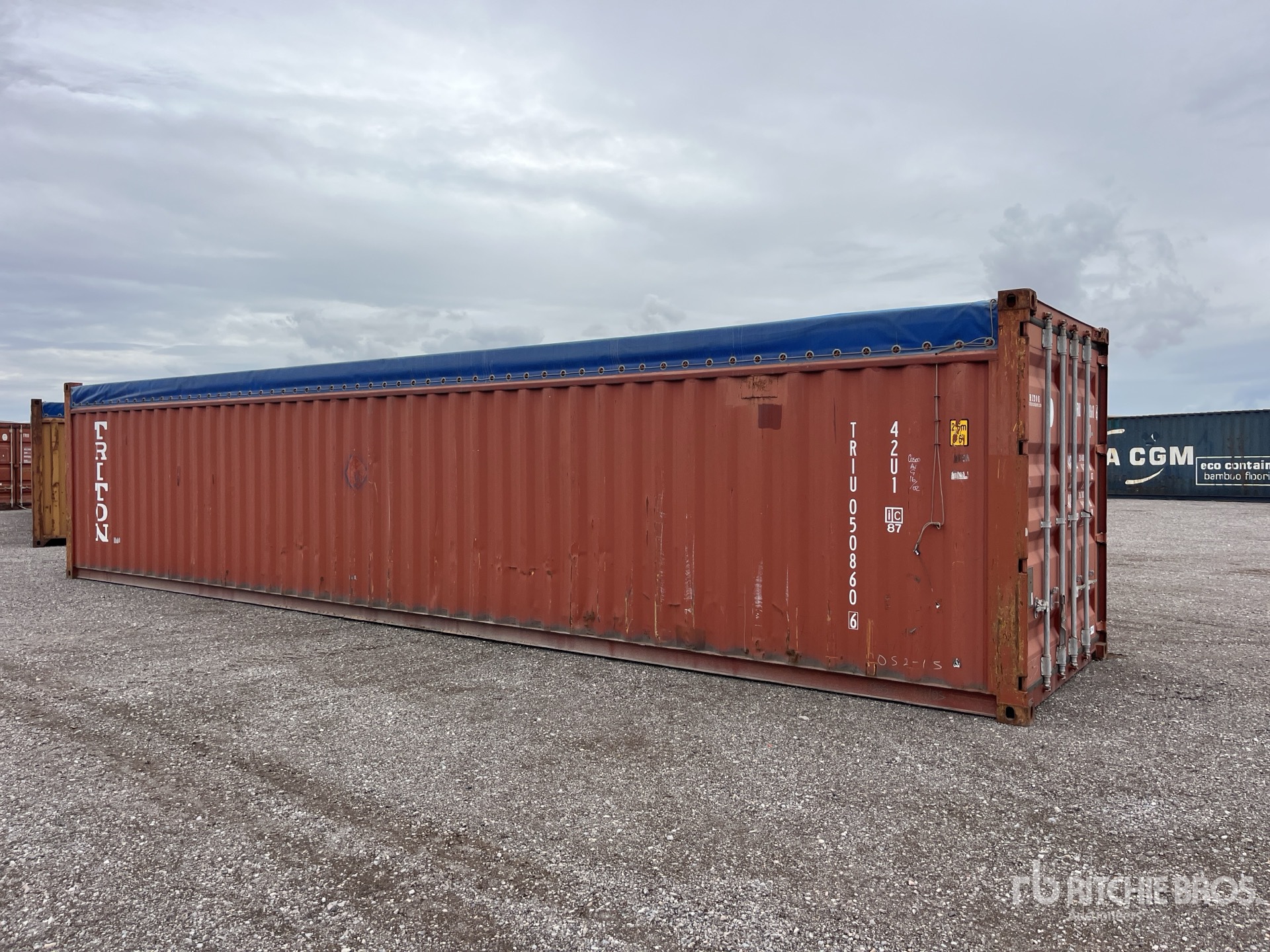 Aspect général with Image, coin avant droit