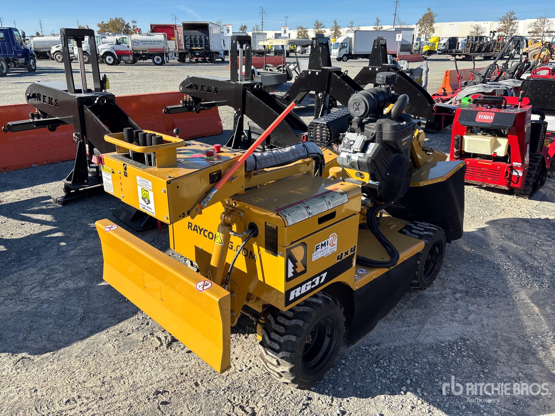 General Appearance with Picture, Right Rear Corner