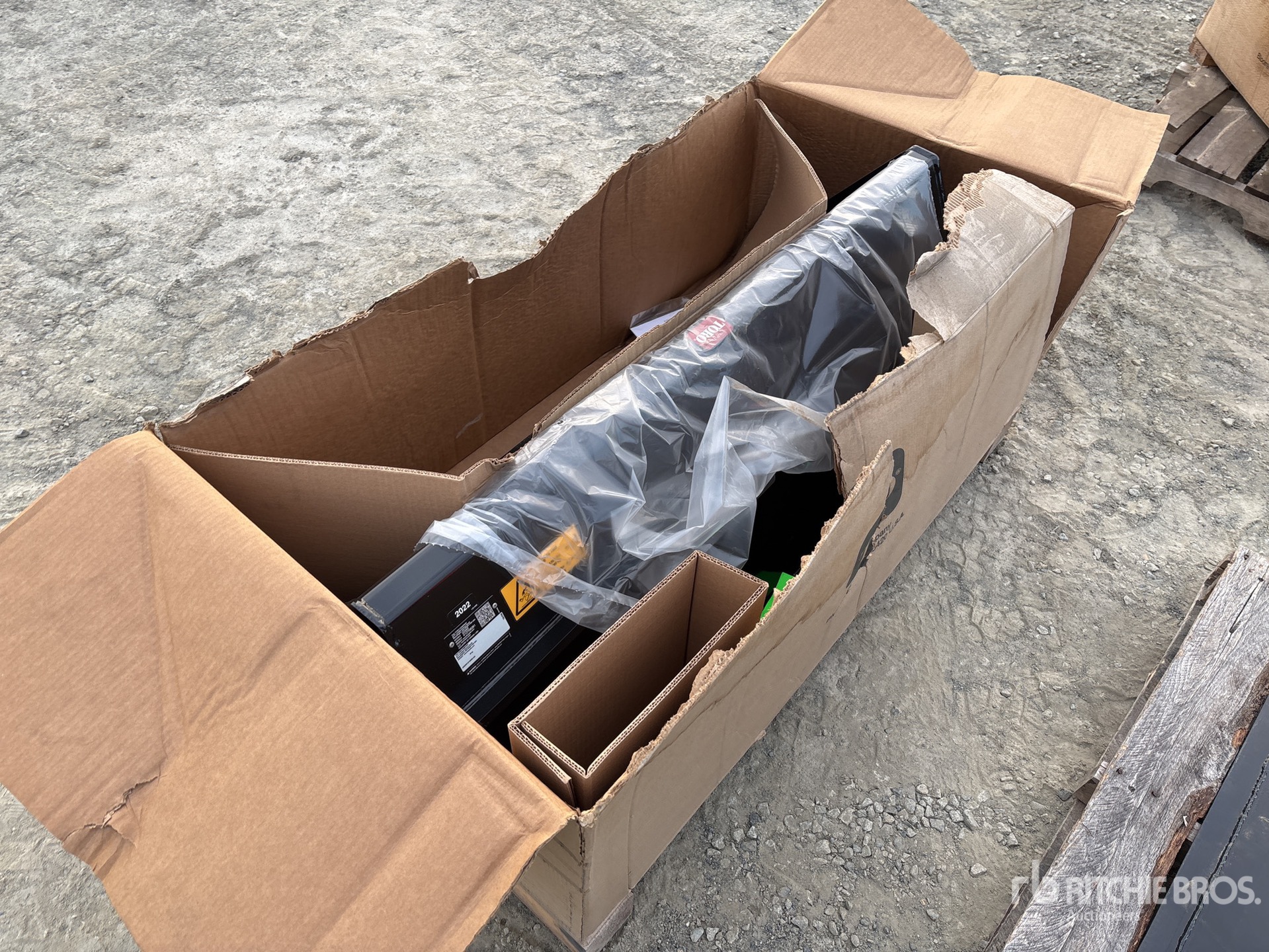 General Appearance with Foto, angolo posteriore sinistro