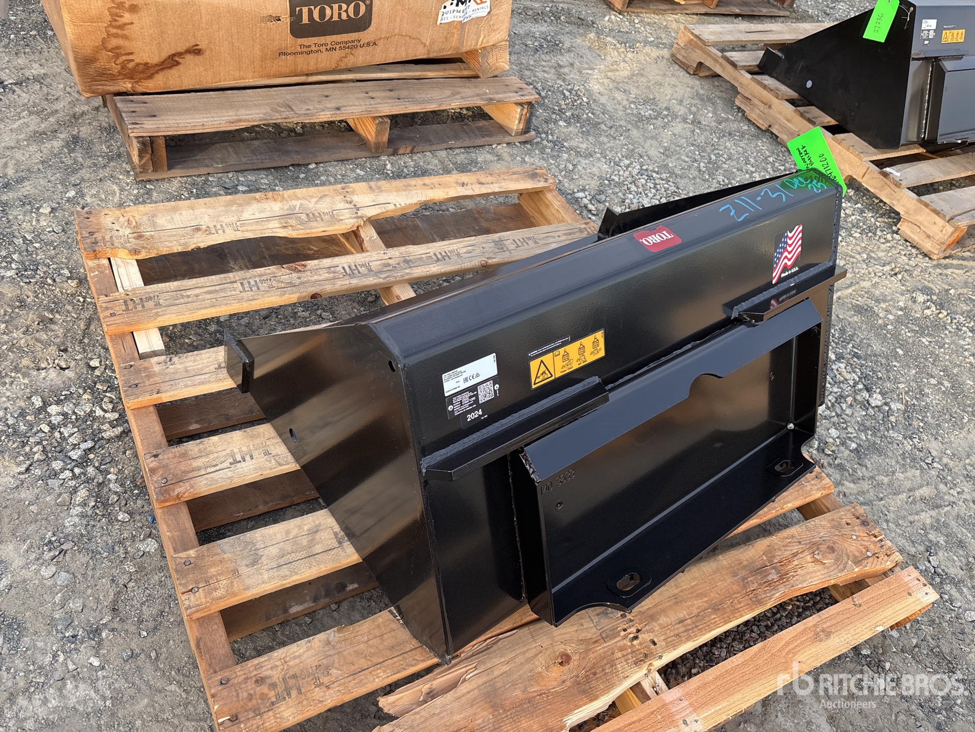 General Appearance with Picture, Left Rear Corner