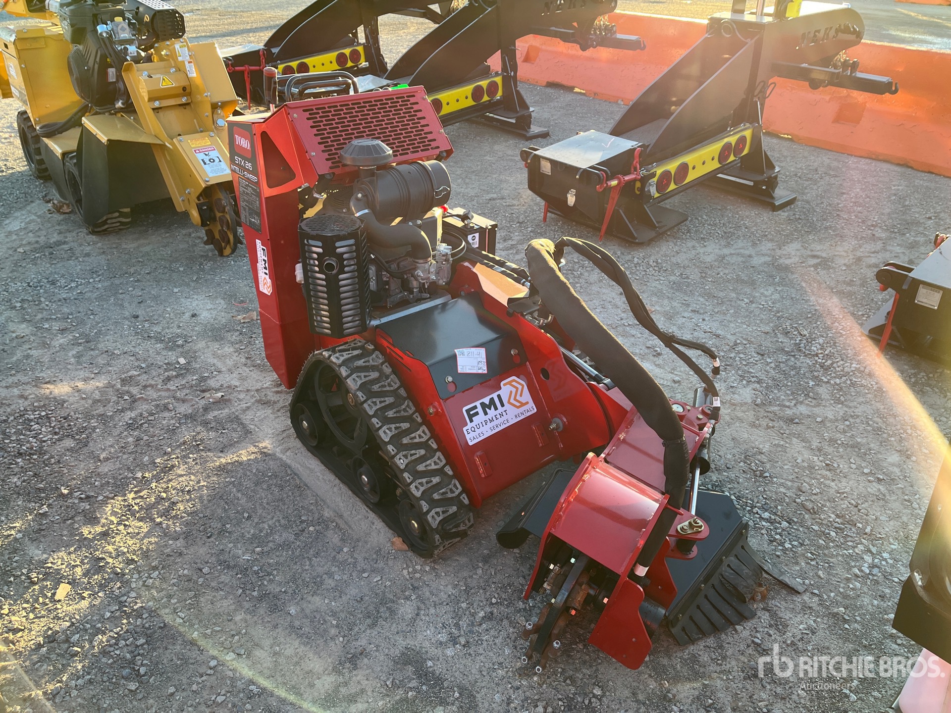 General Appearance with Picture, Right Front Corner