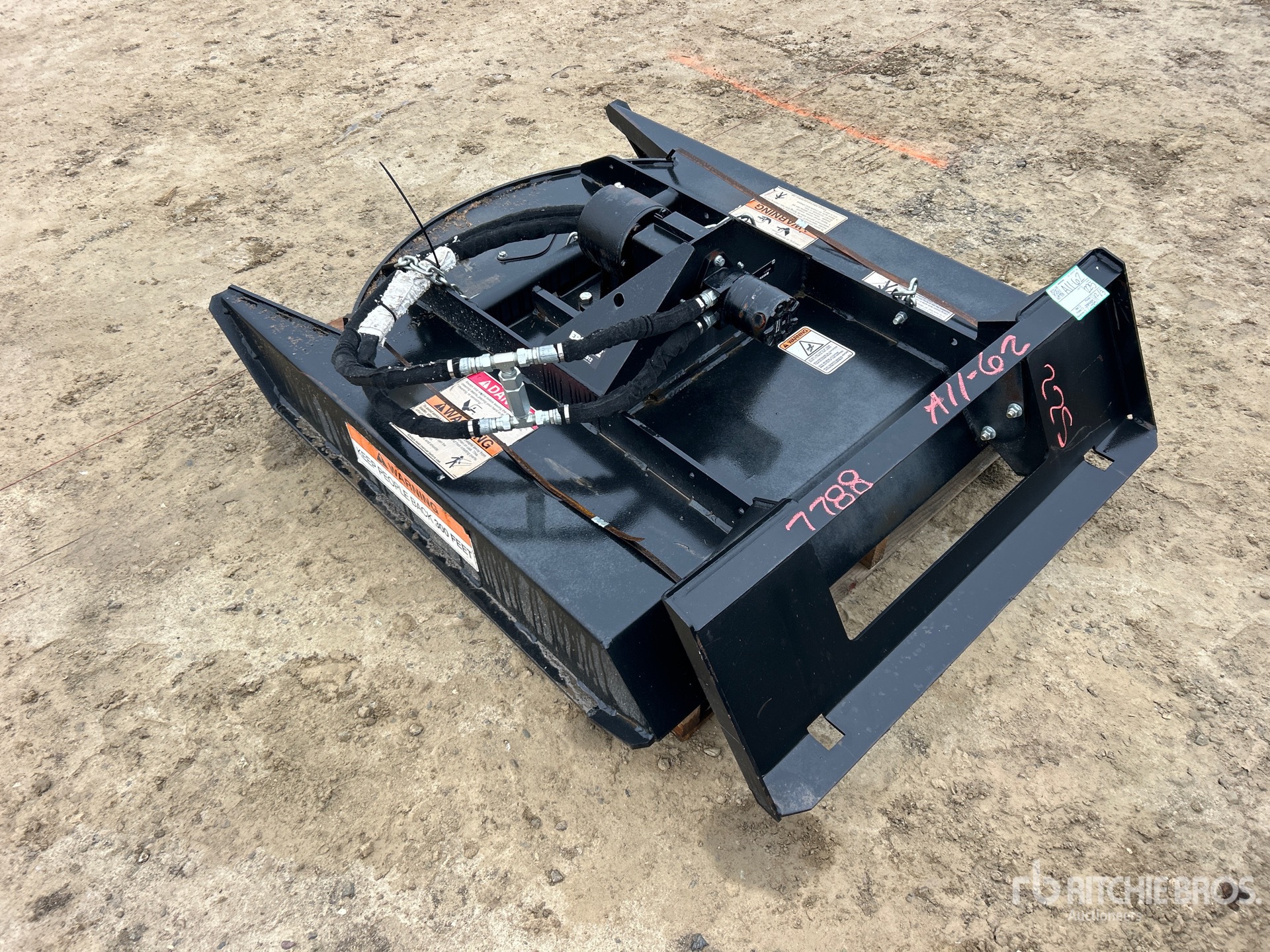 General Appearance with Bild, Ecke hinten links