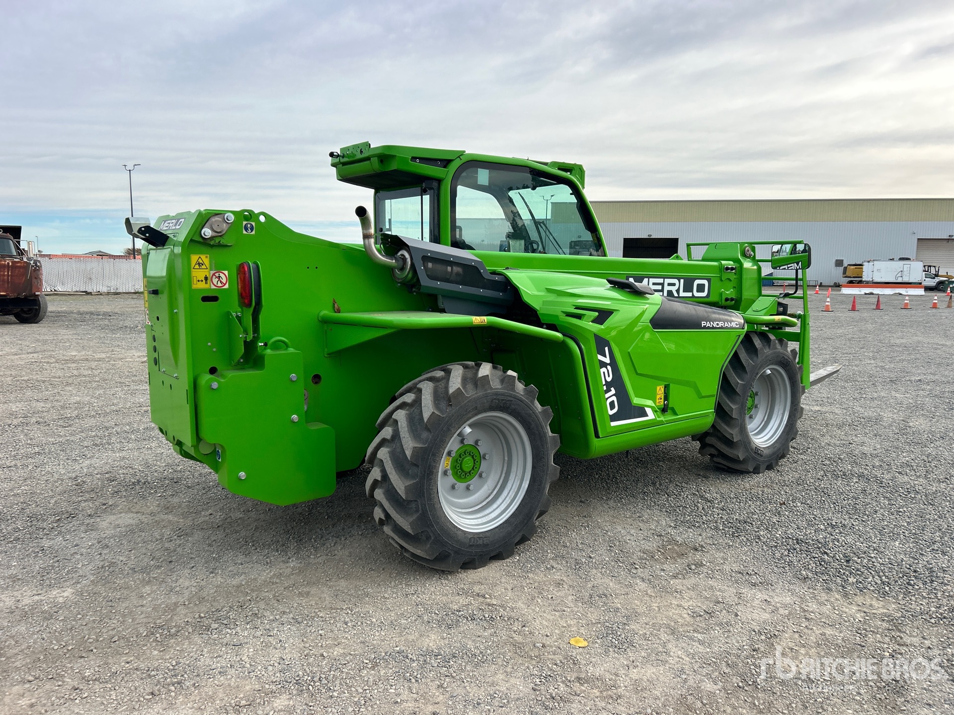 General Appearance with Imagen: esquina trasera derecha