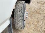 Underbody with Right Steer Tire
