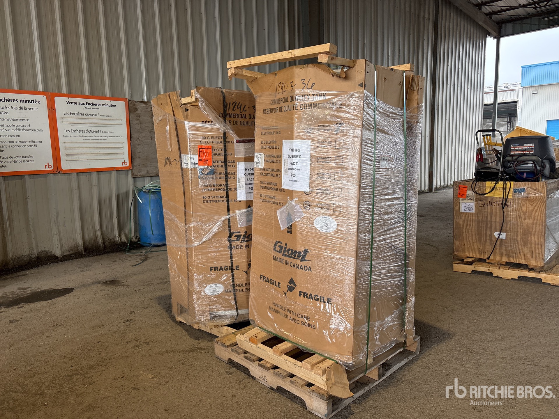 General Appearance with Picture, Right Front Corner