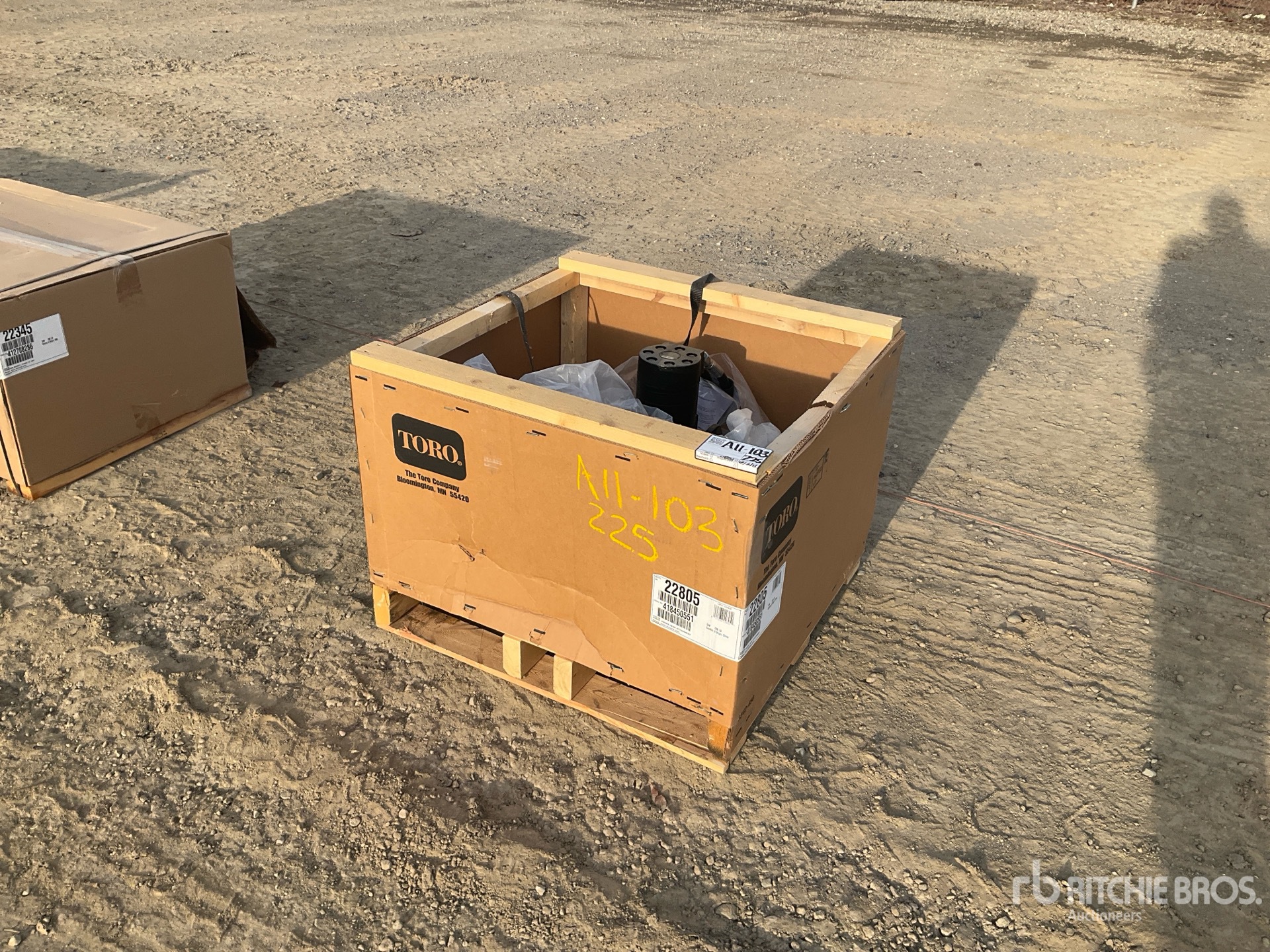 General Appearance with Picture, Left Front Corner