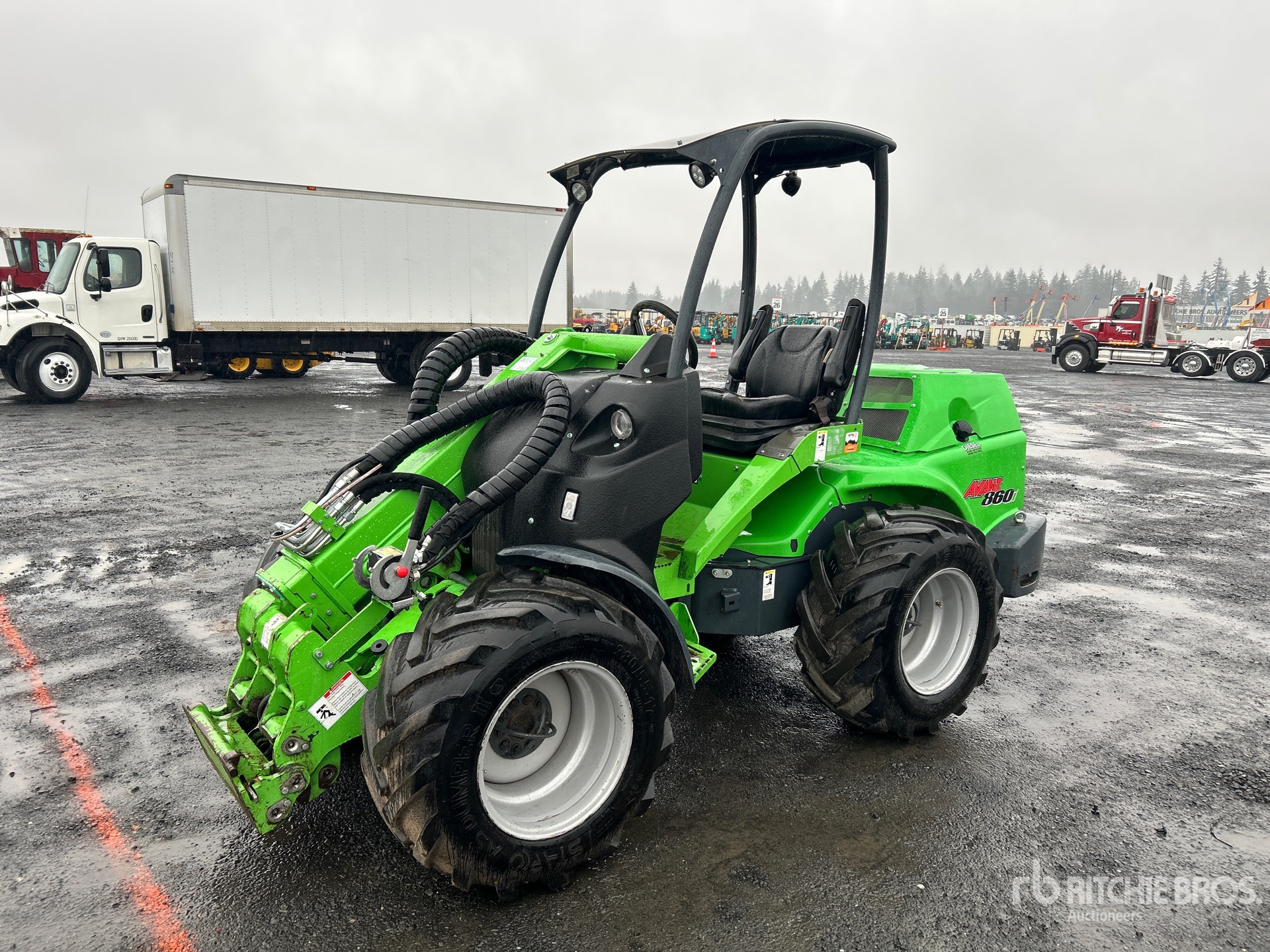 General Appearance with Picture, Left Front Corner