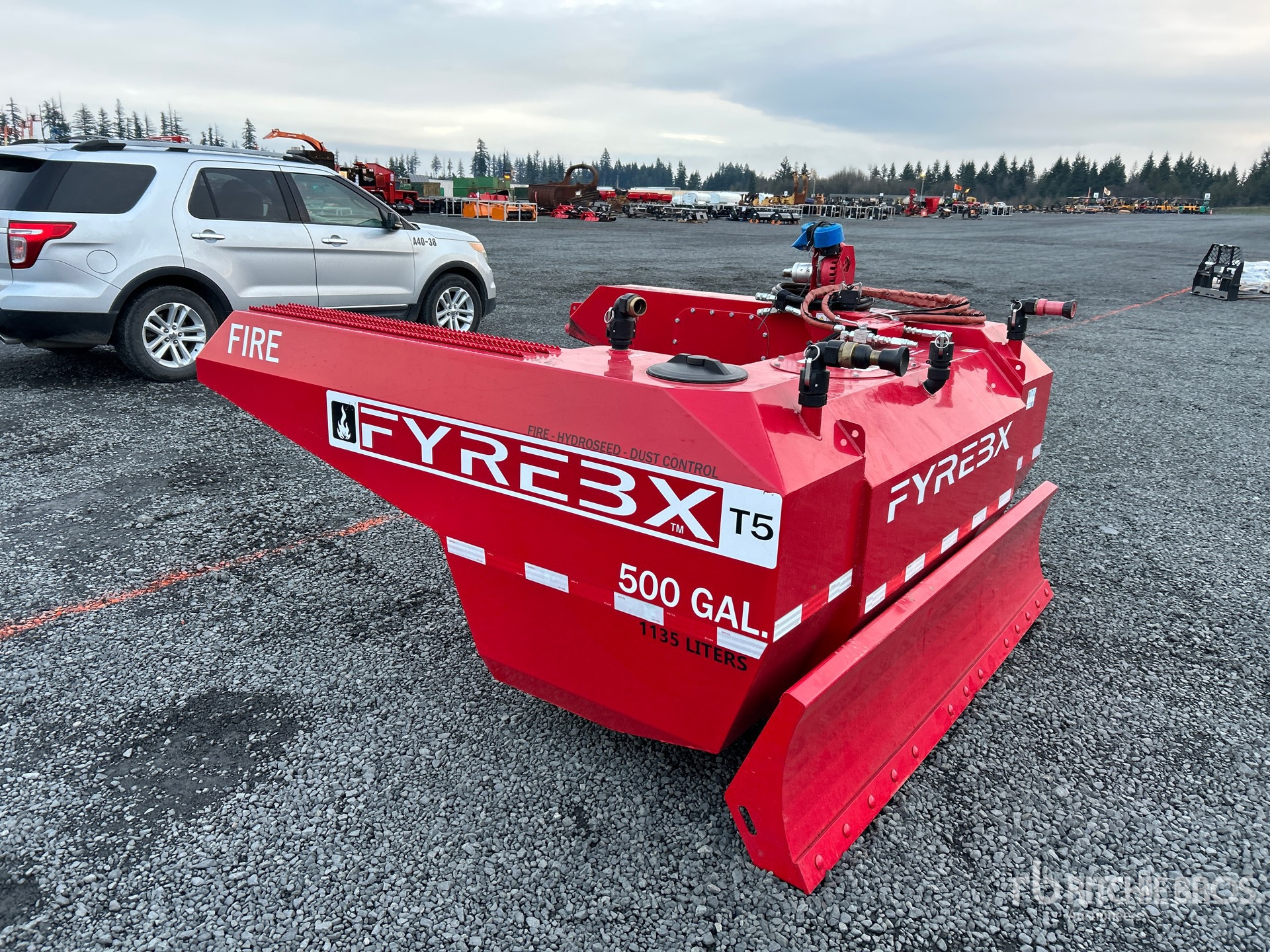 General Appearance with Bild, Ecke vorne rechts