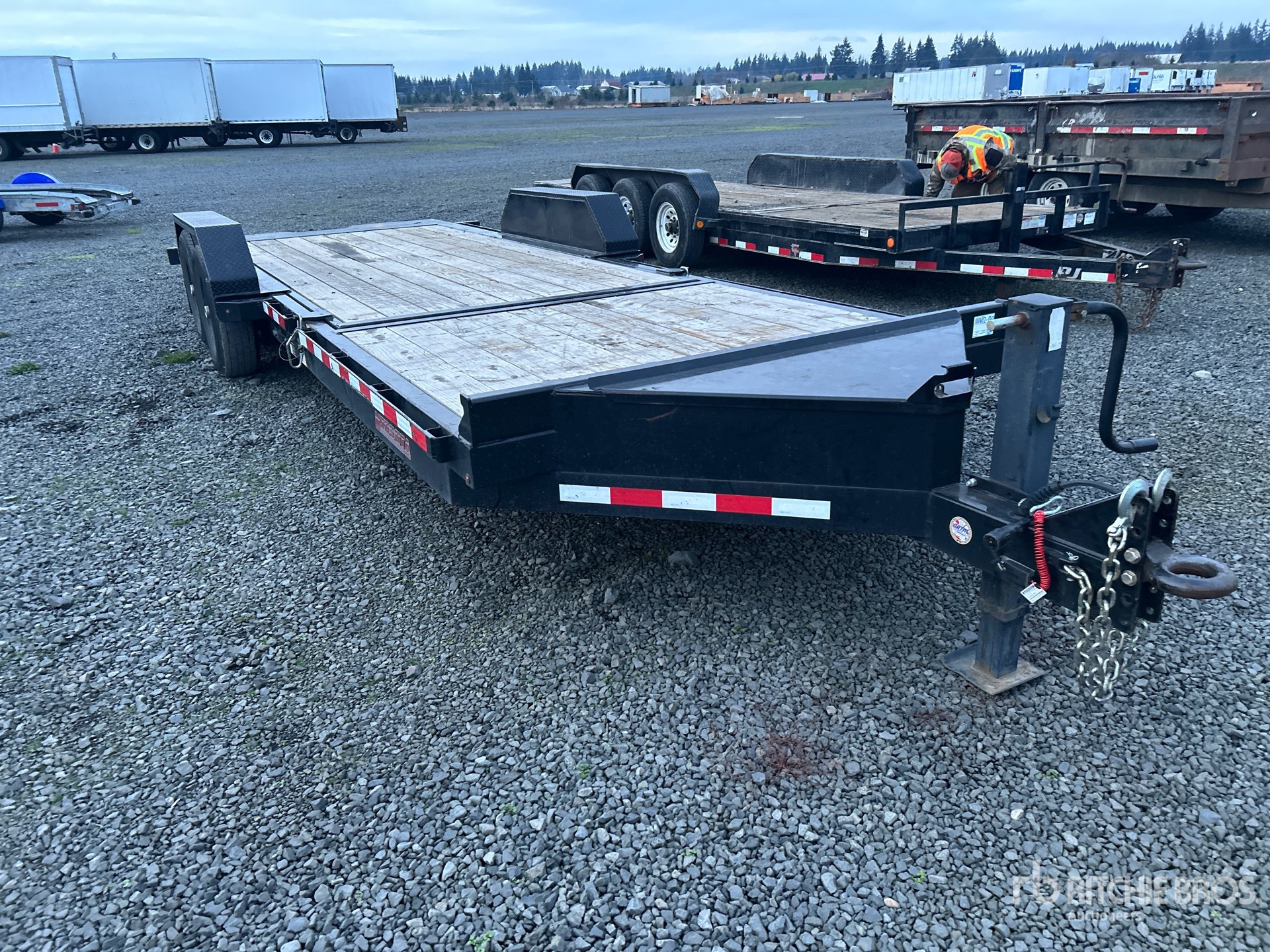 General Appearance with Image, coin avant droit