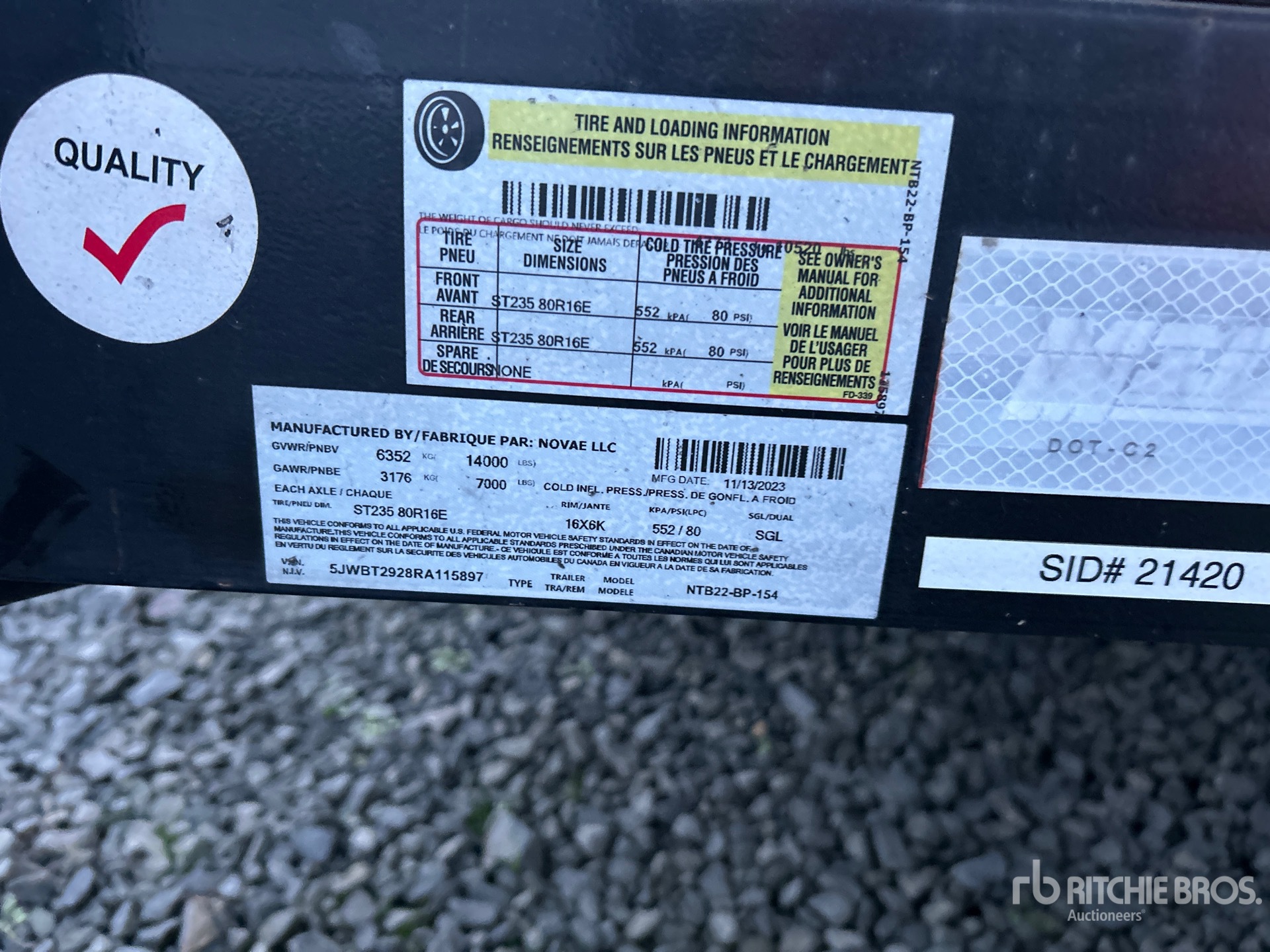 General Appearance with Numéro de série/Numéro d'identification du véhicule automobile