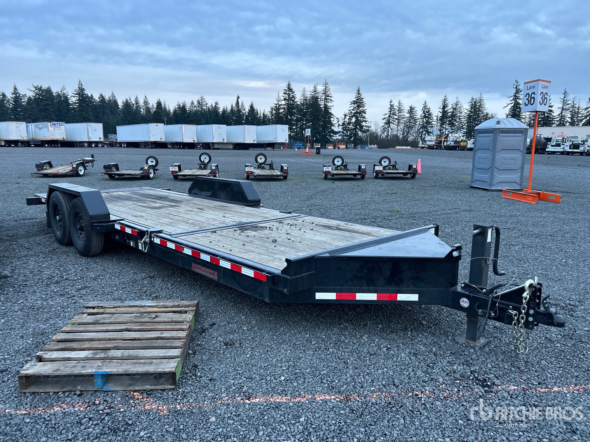 General Appearance with Image, coin avant droit