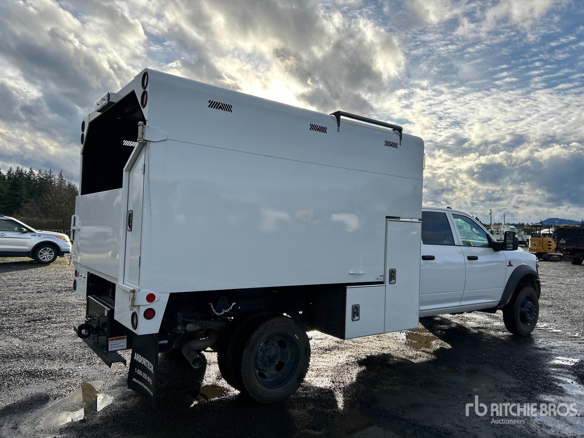 General Appearance with Imagen: esquina trasera derecha