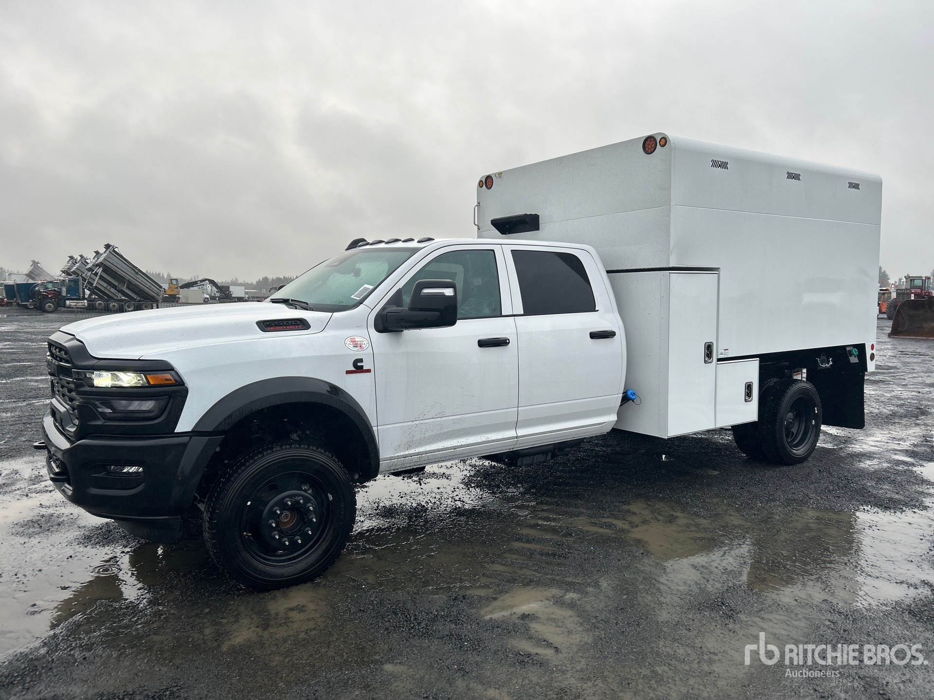 General Appearance with Picture, Left Front Corner