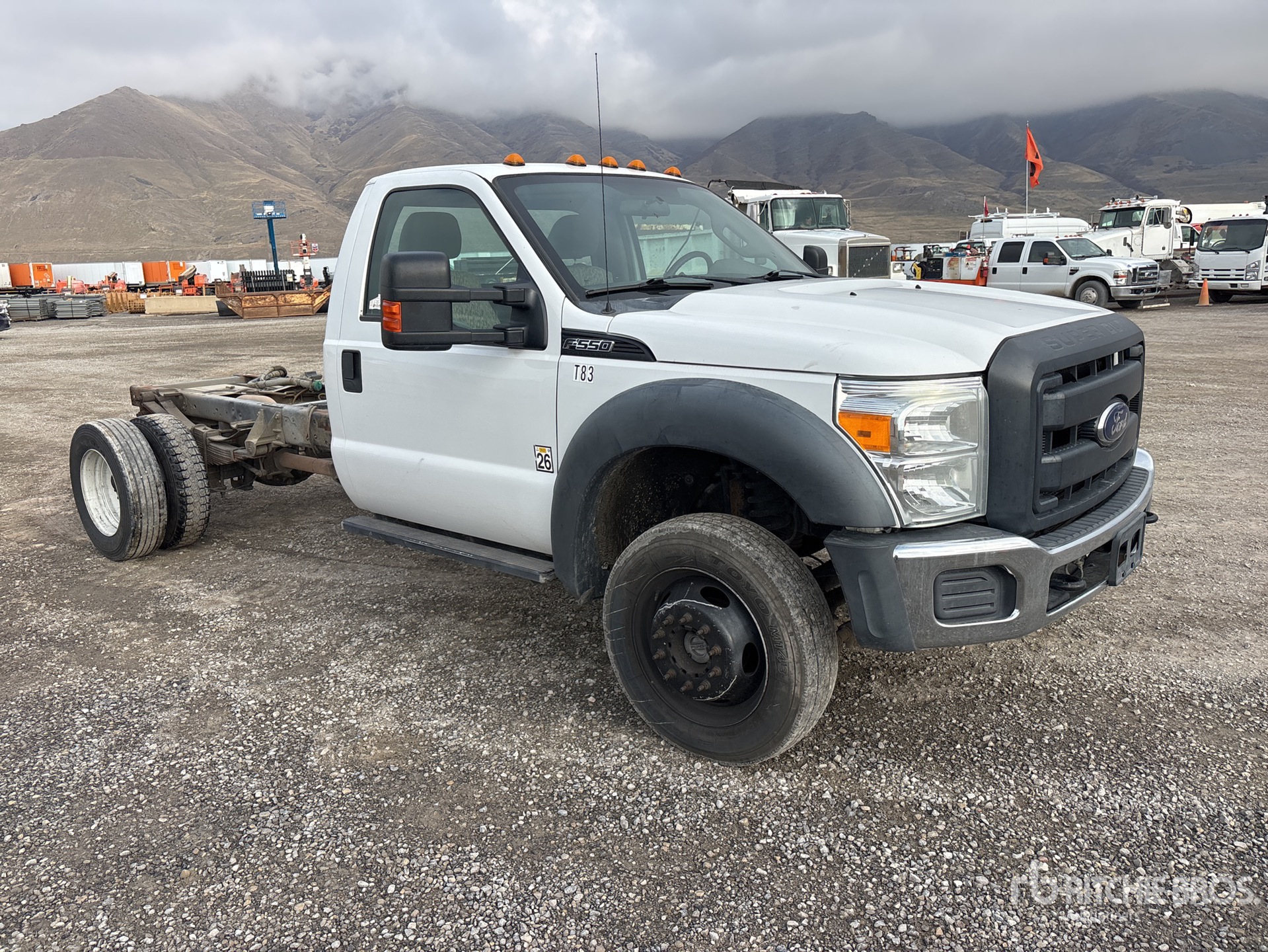 General Appearance with Foto, angolo anteriore destro