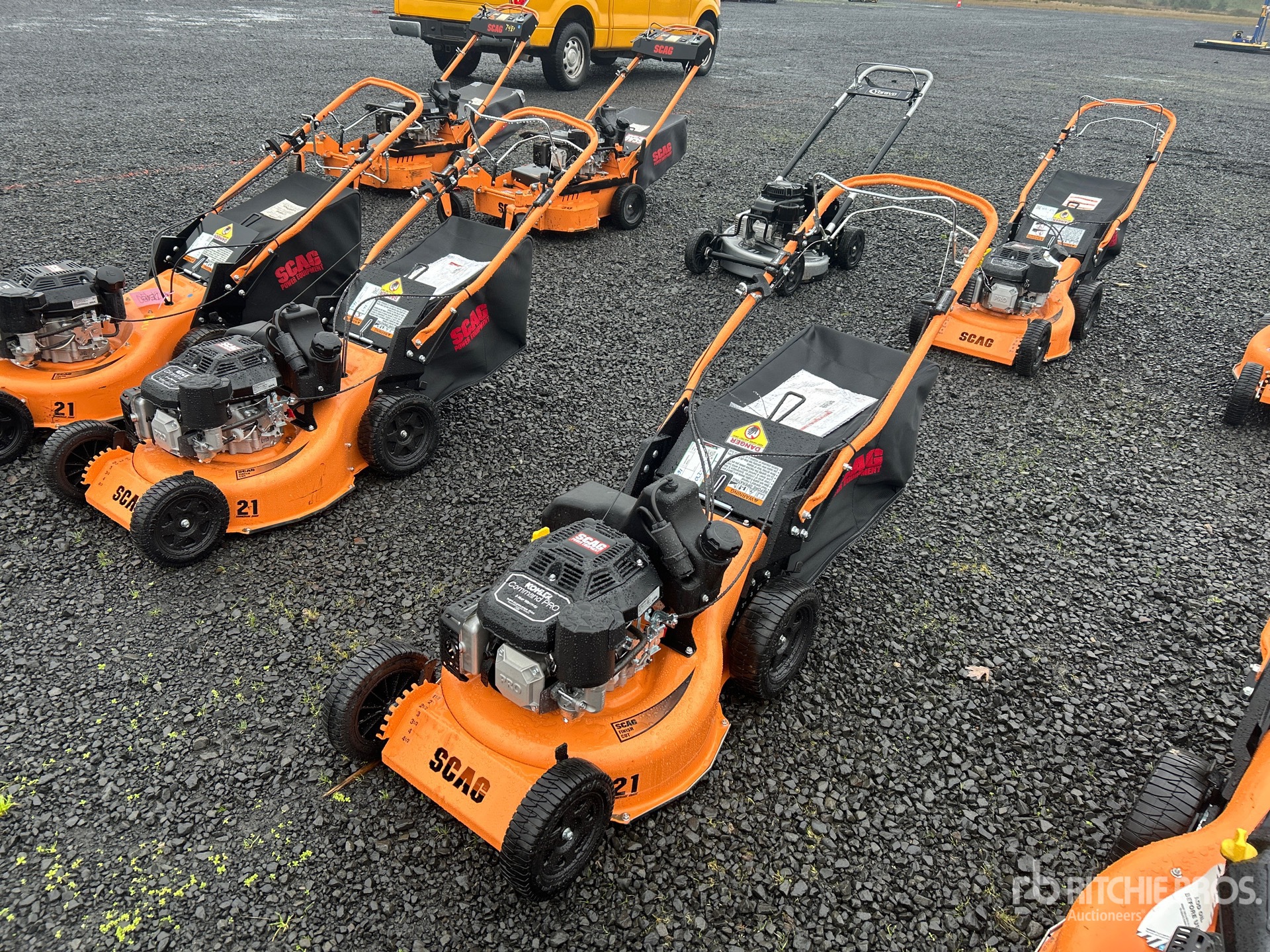 Aspect général with Image, coin avant gauche