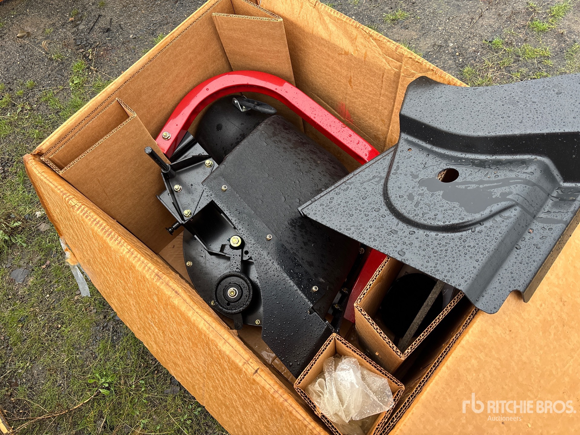 General Appearance with Bild, Ecke hinten rechts