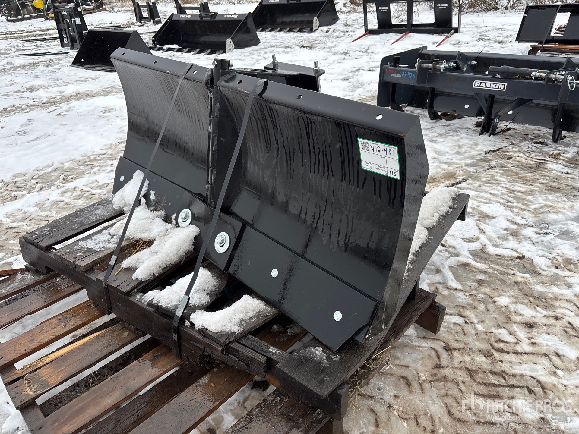 General Appearance with Picture, Left Front Corner