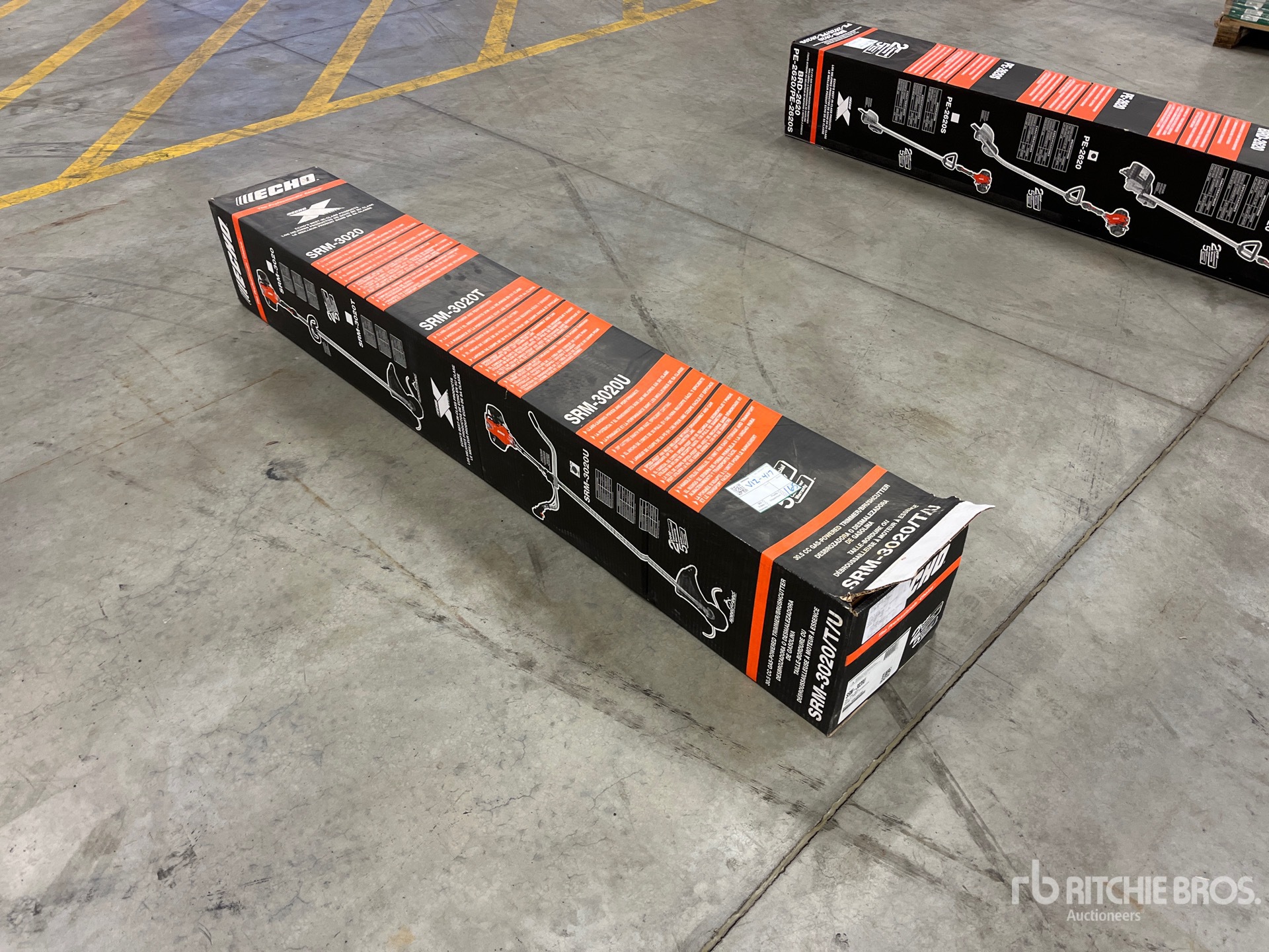 Aspect général with Image, coin avant droit