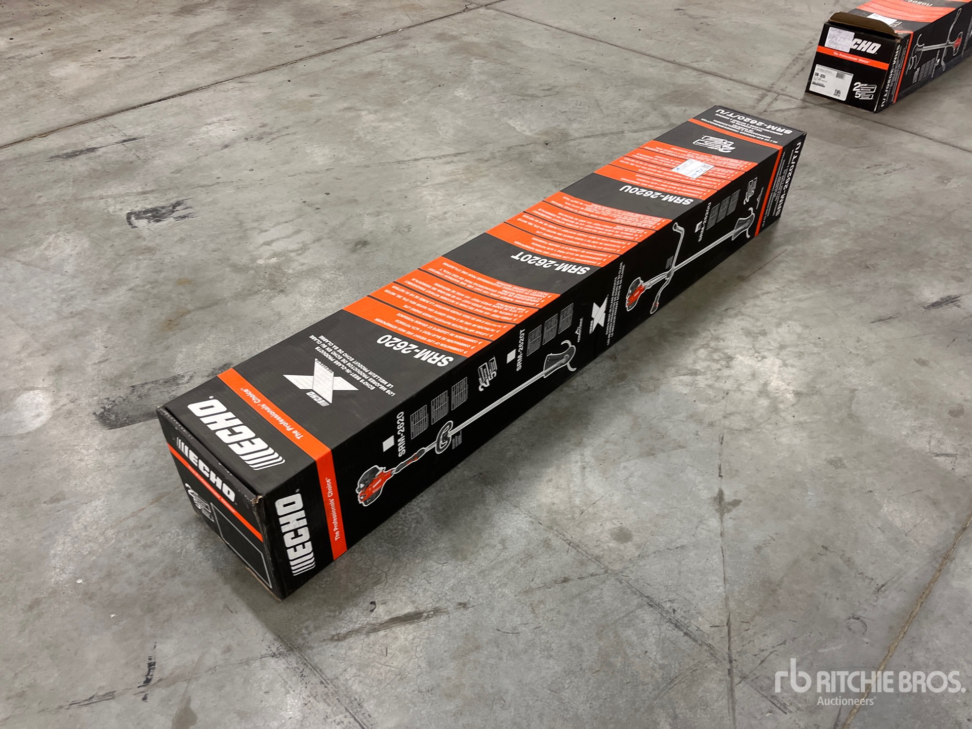 Aspect général with Image, coin avant droit