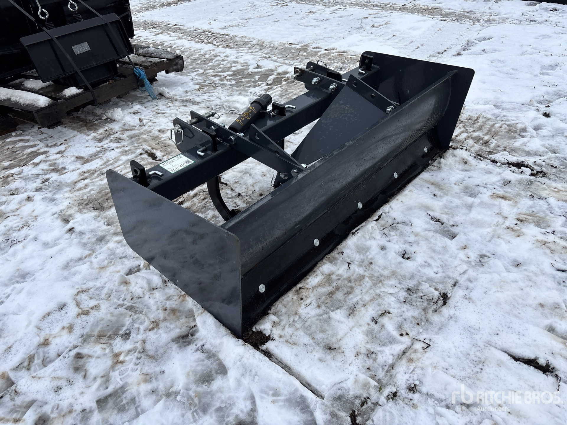 General Appearance with Foto, angolo posteriore sinistro