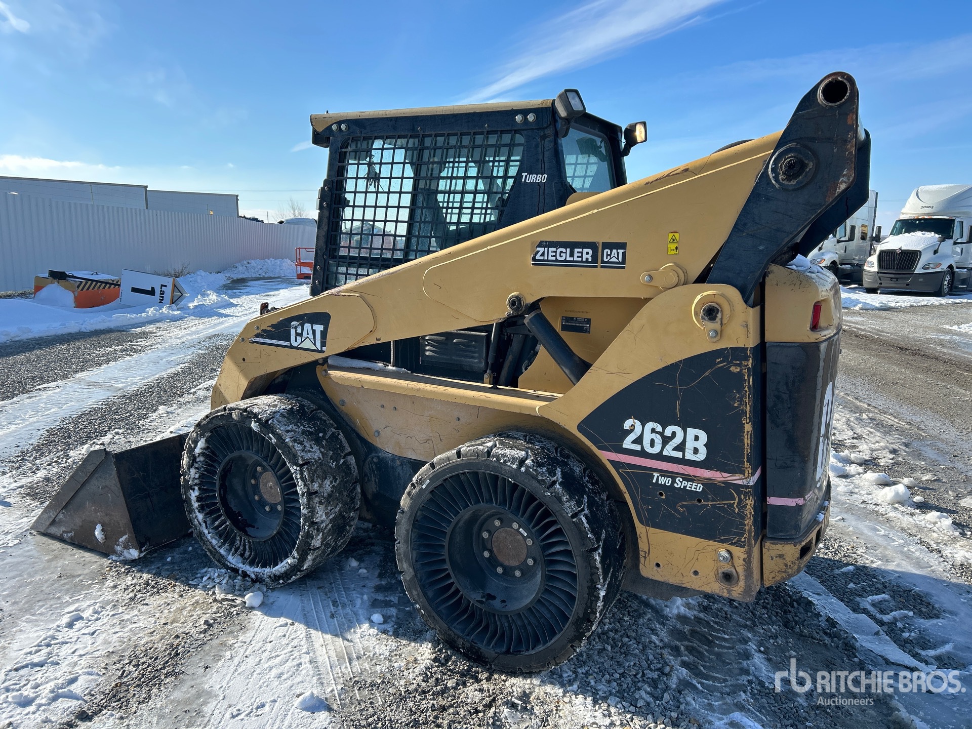 General Appearance with Imagen: esquina trasera izquierda