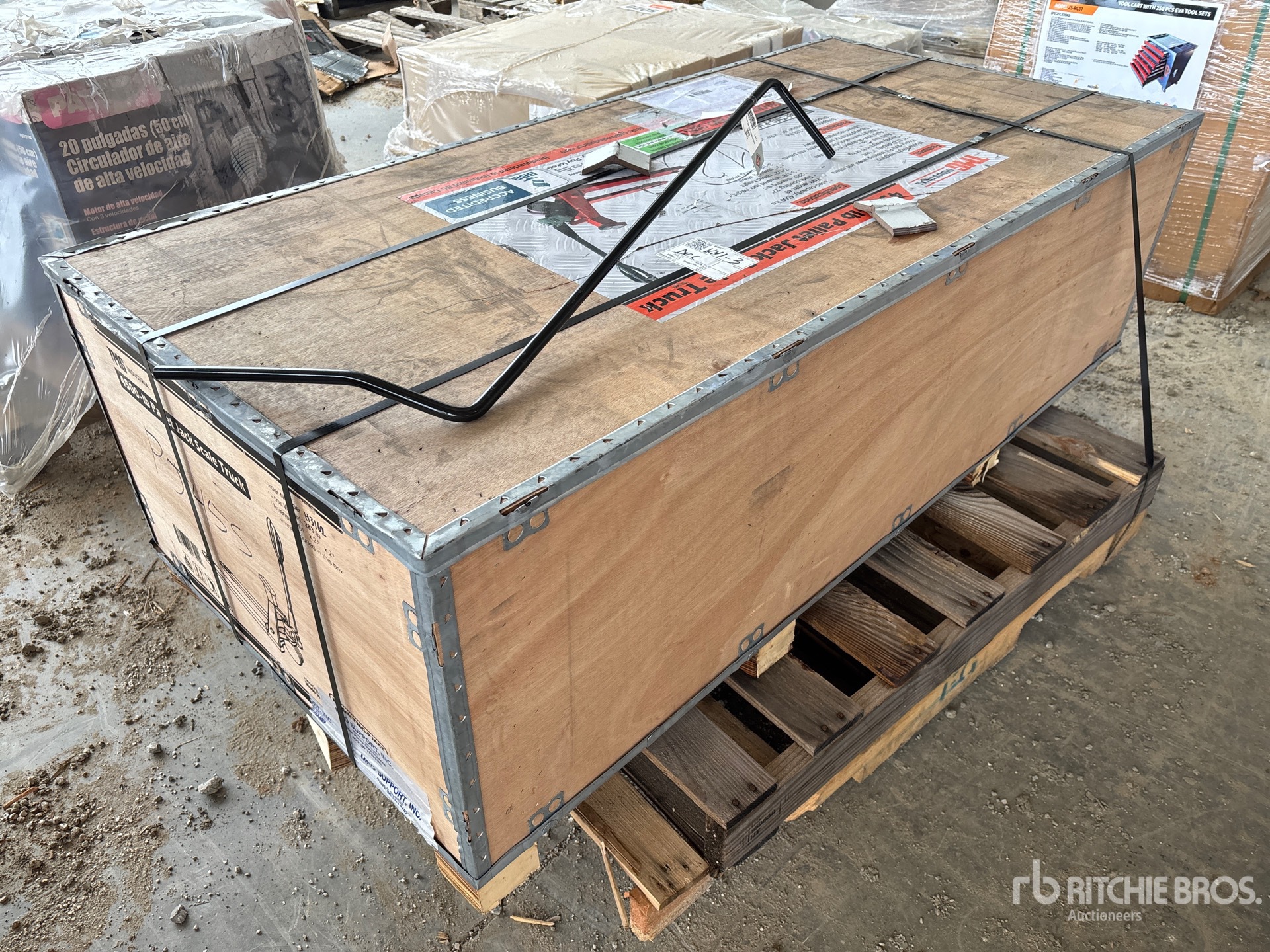 General Appearance with Picture, Right Front Corner