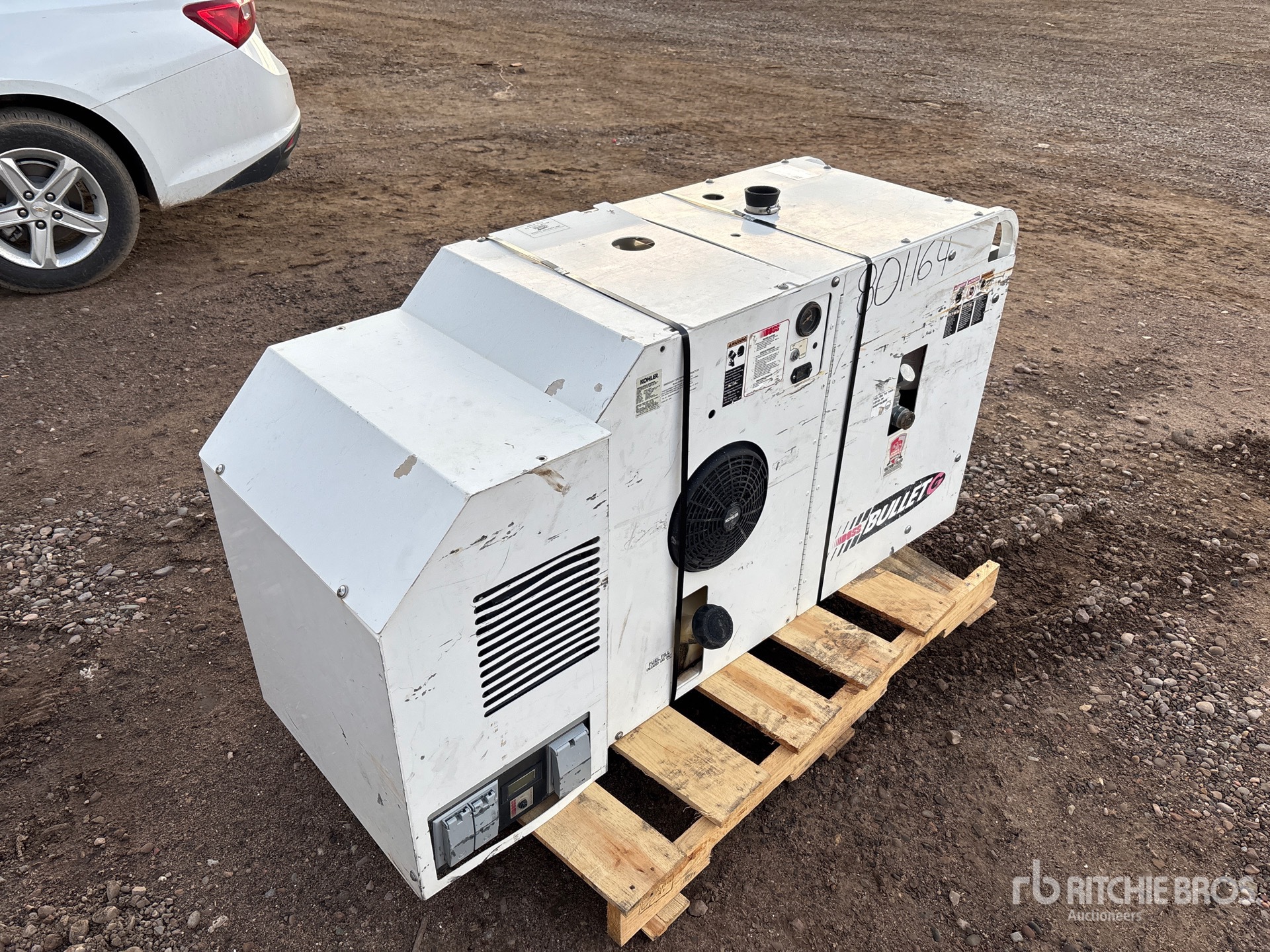 General Appearance with Picture, Left Front Corner