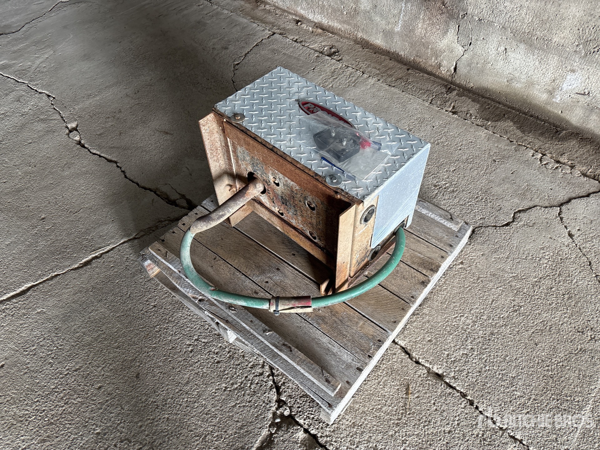 General Appearance with Imagen: esquina delantera izquierda