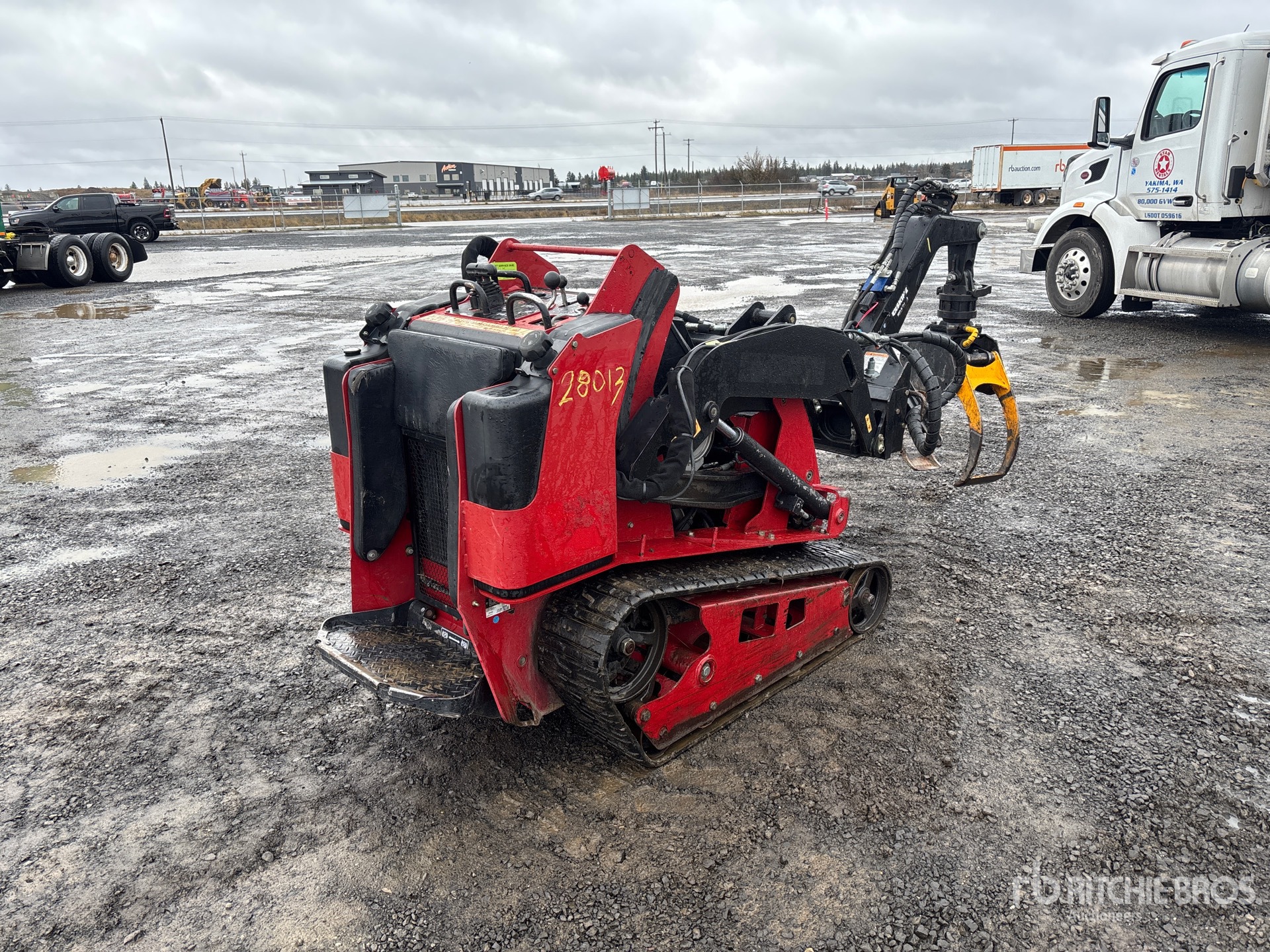 General Appearance with Picture, Right Rear Corner