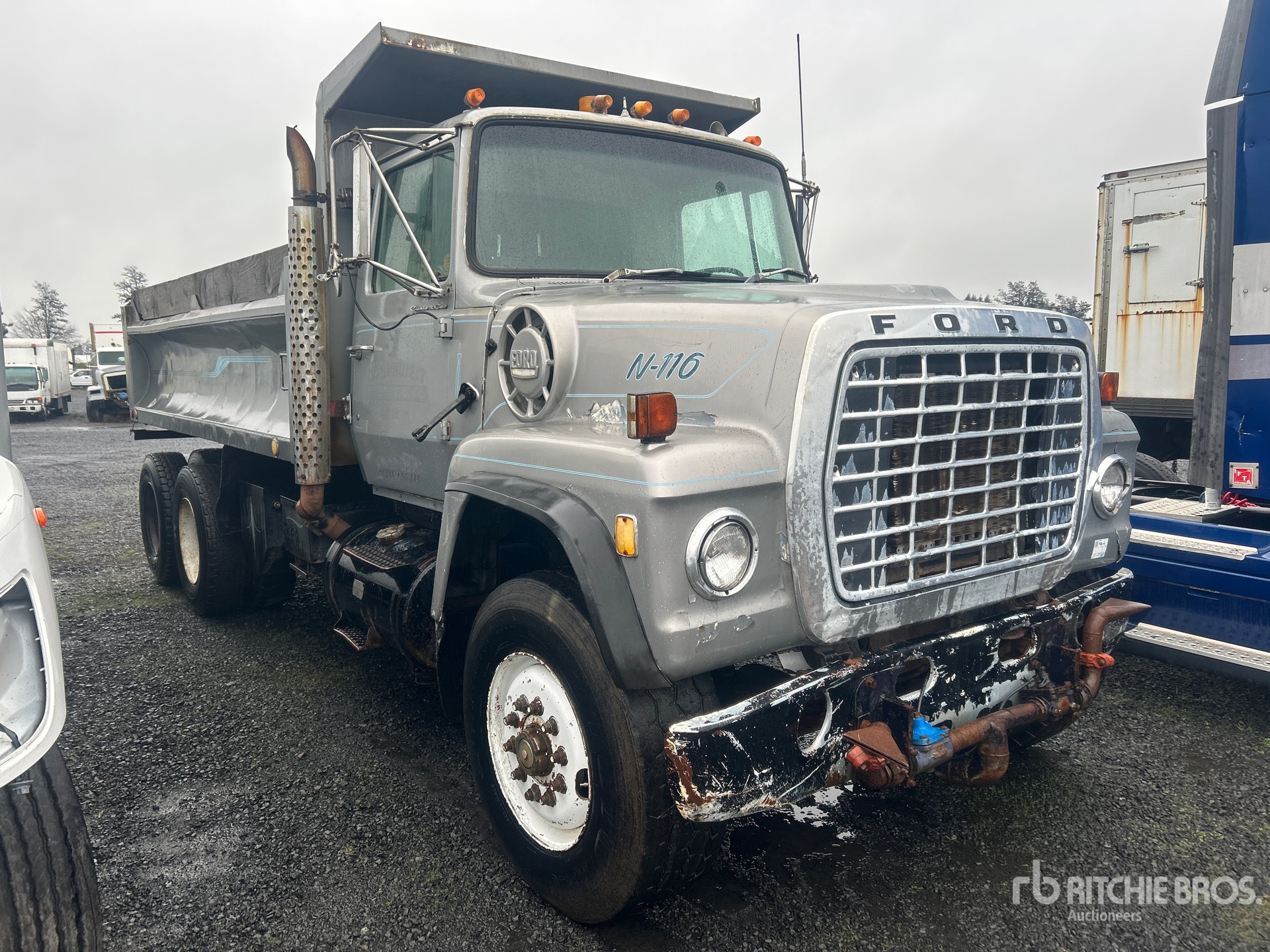 General Appearance with Imagen: esquina delantera derecha