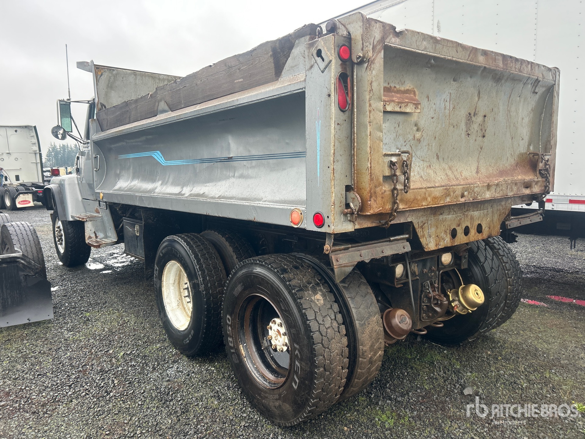 General Appearance with Imagen: esquina trasera izquierda