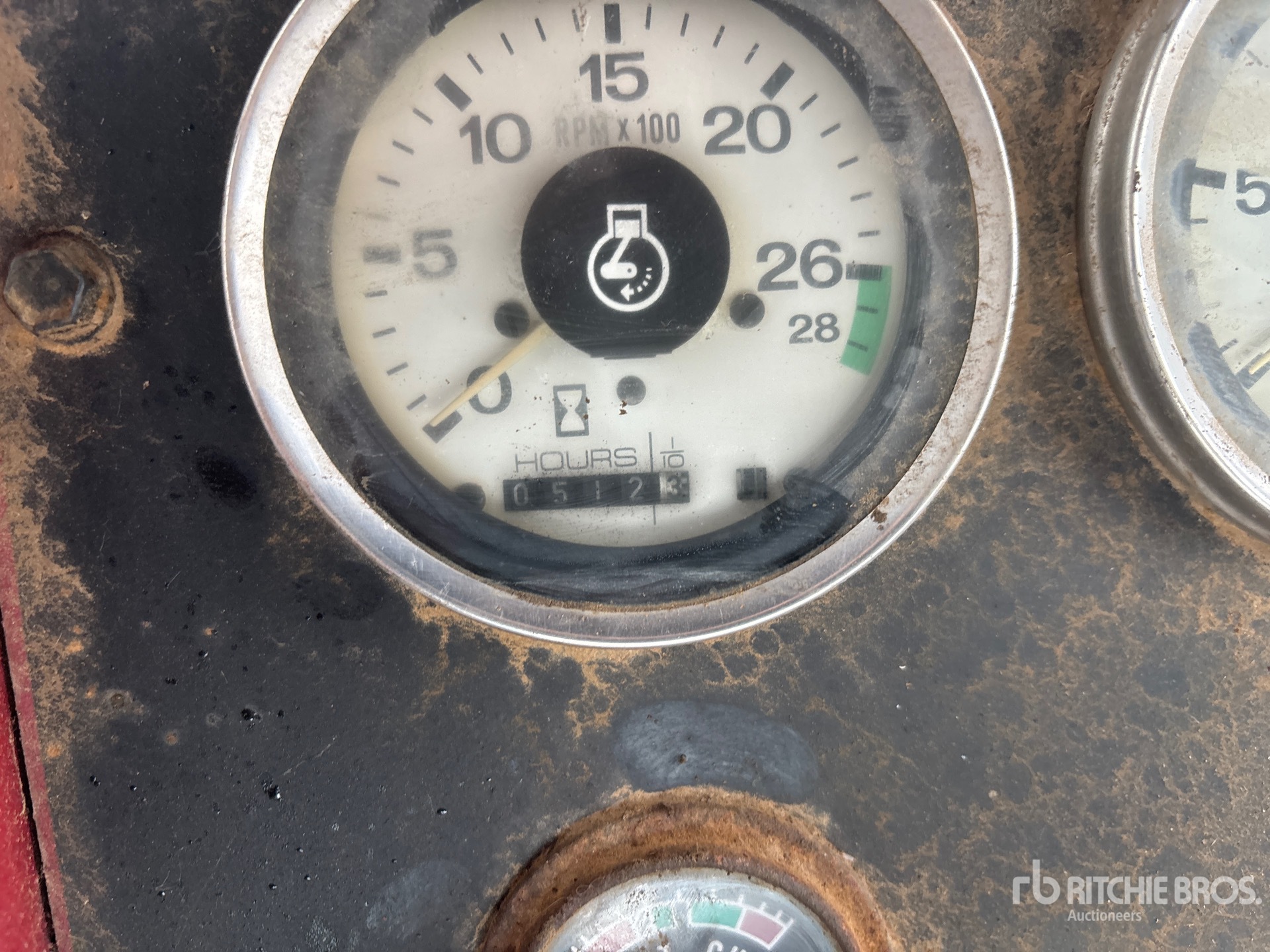 General Appearance with Hour Meter / Odometer