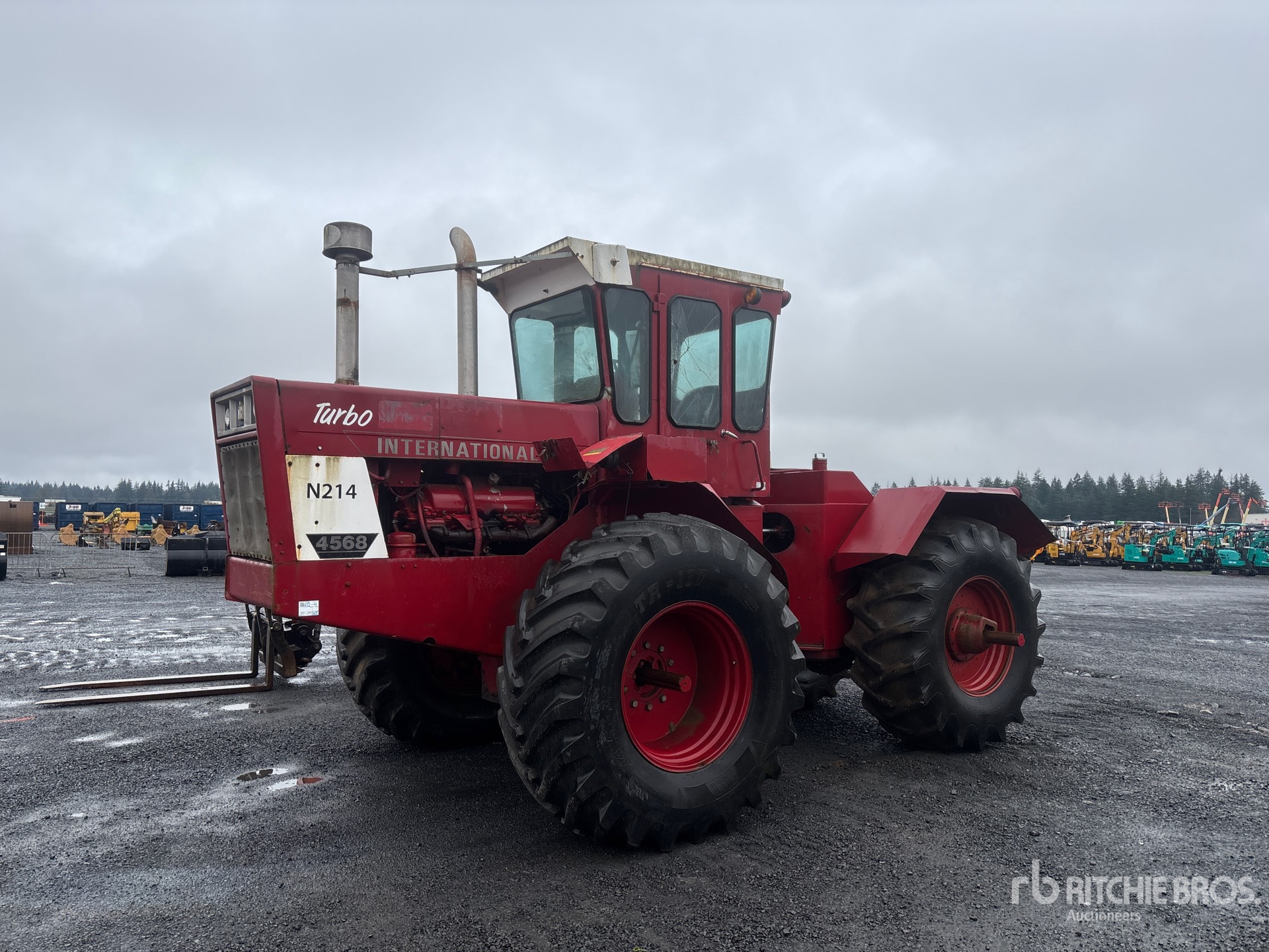 General Appearance with Picture, Left Front Corner