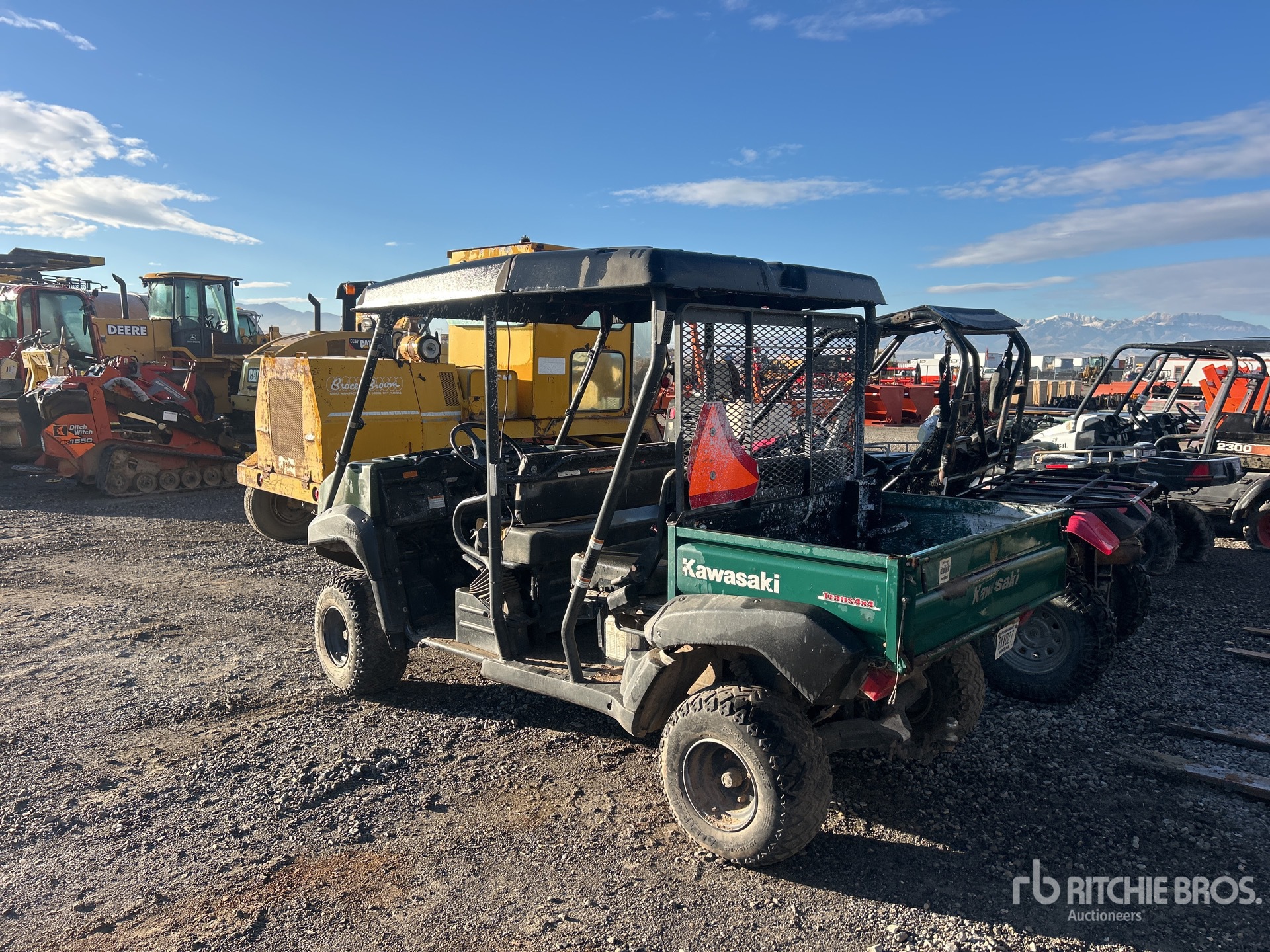 General Appearance with Bild, Ecke hinten links