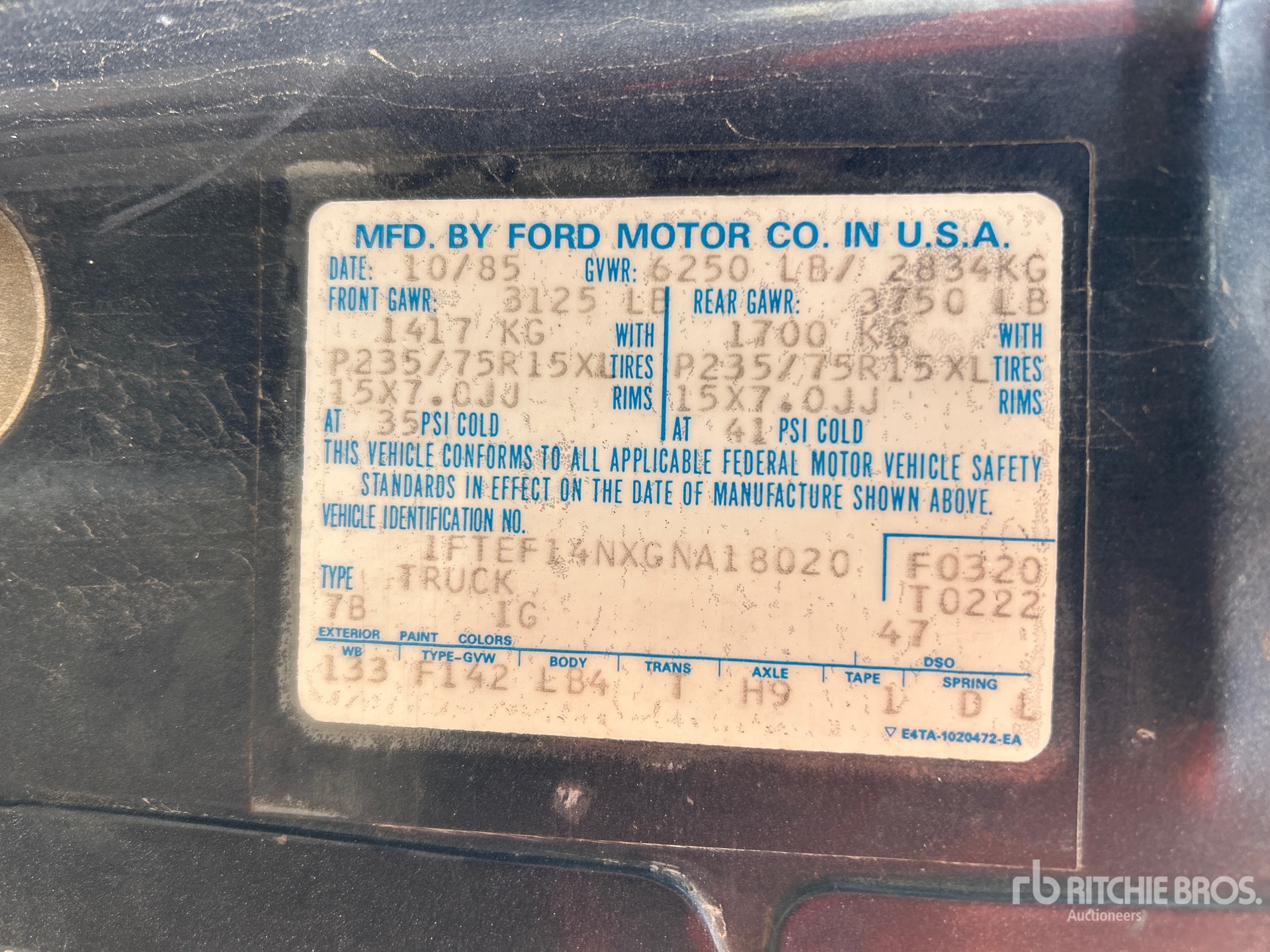 General Appearance with Serial Number / VIN