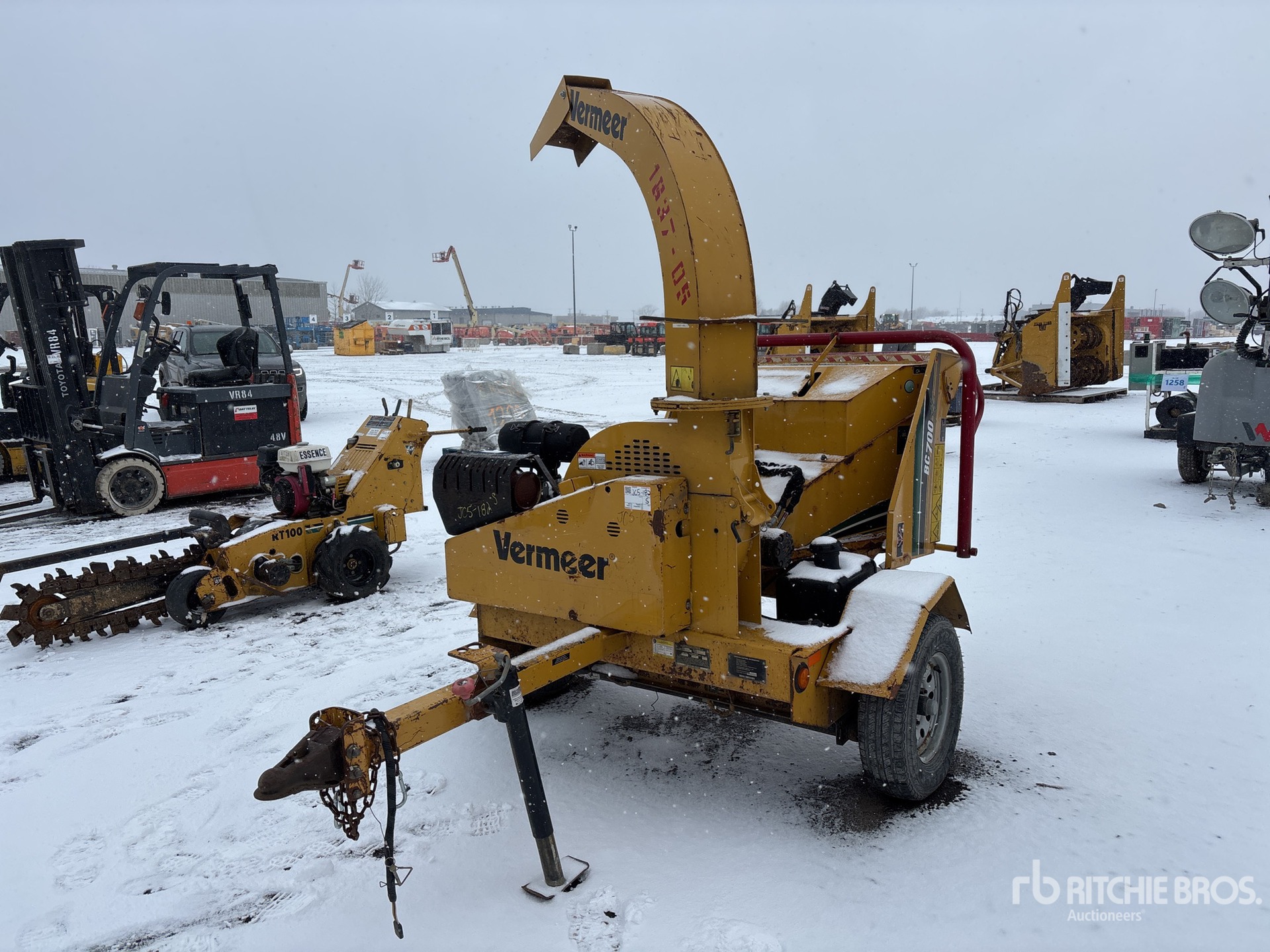 General Appearance with Image, coin avant gauche