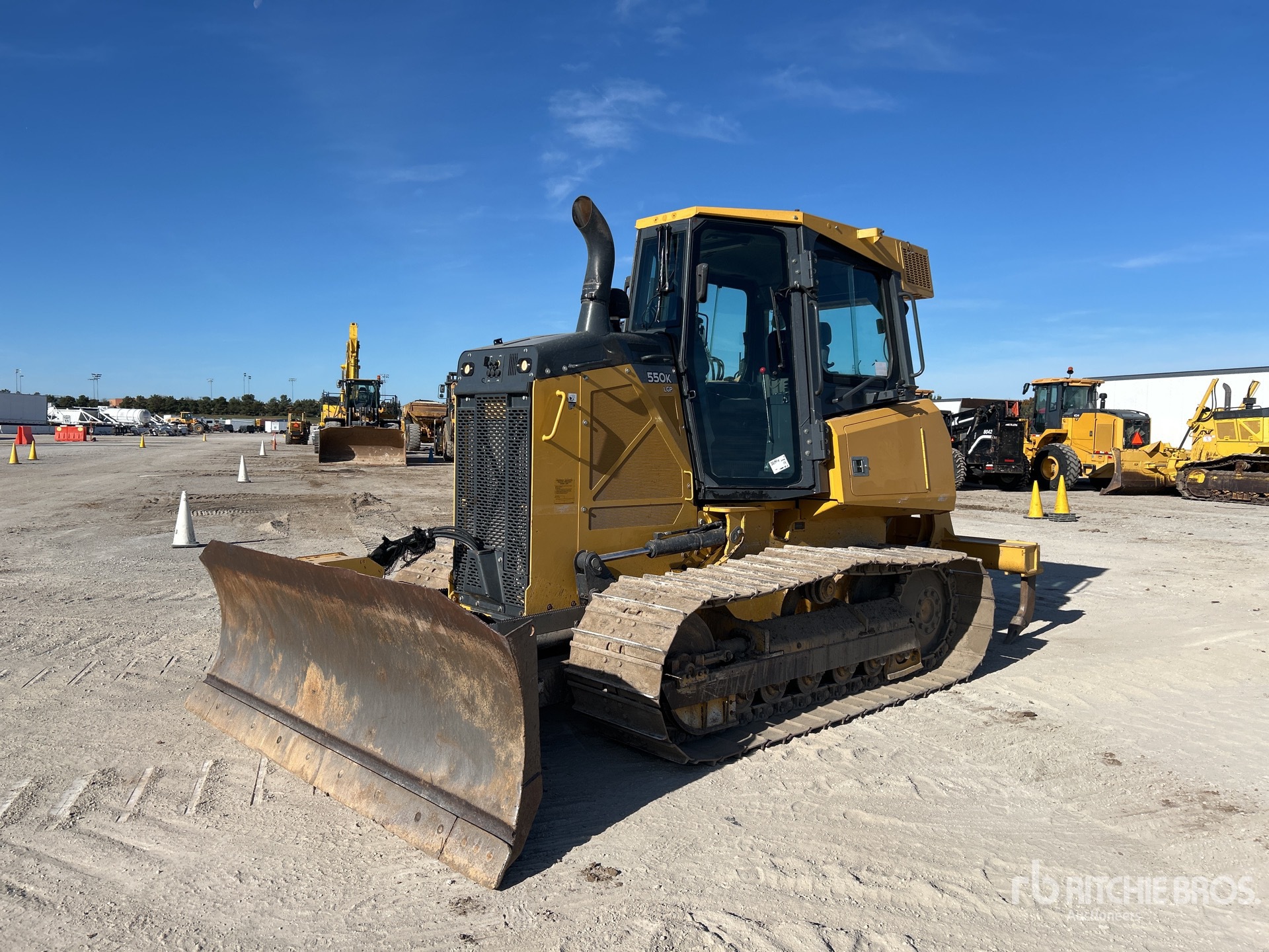 General Appearance with Featured Photo