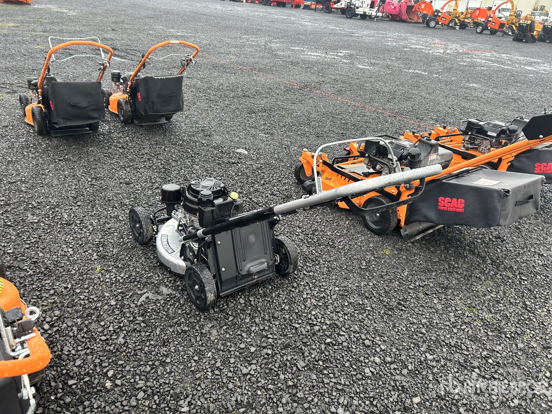 Aspect général with Image, coin arrière gauche