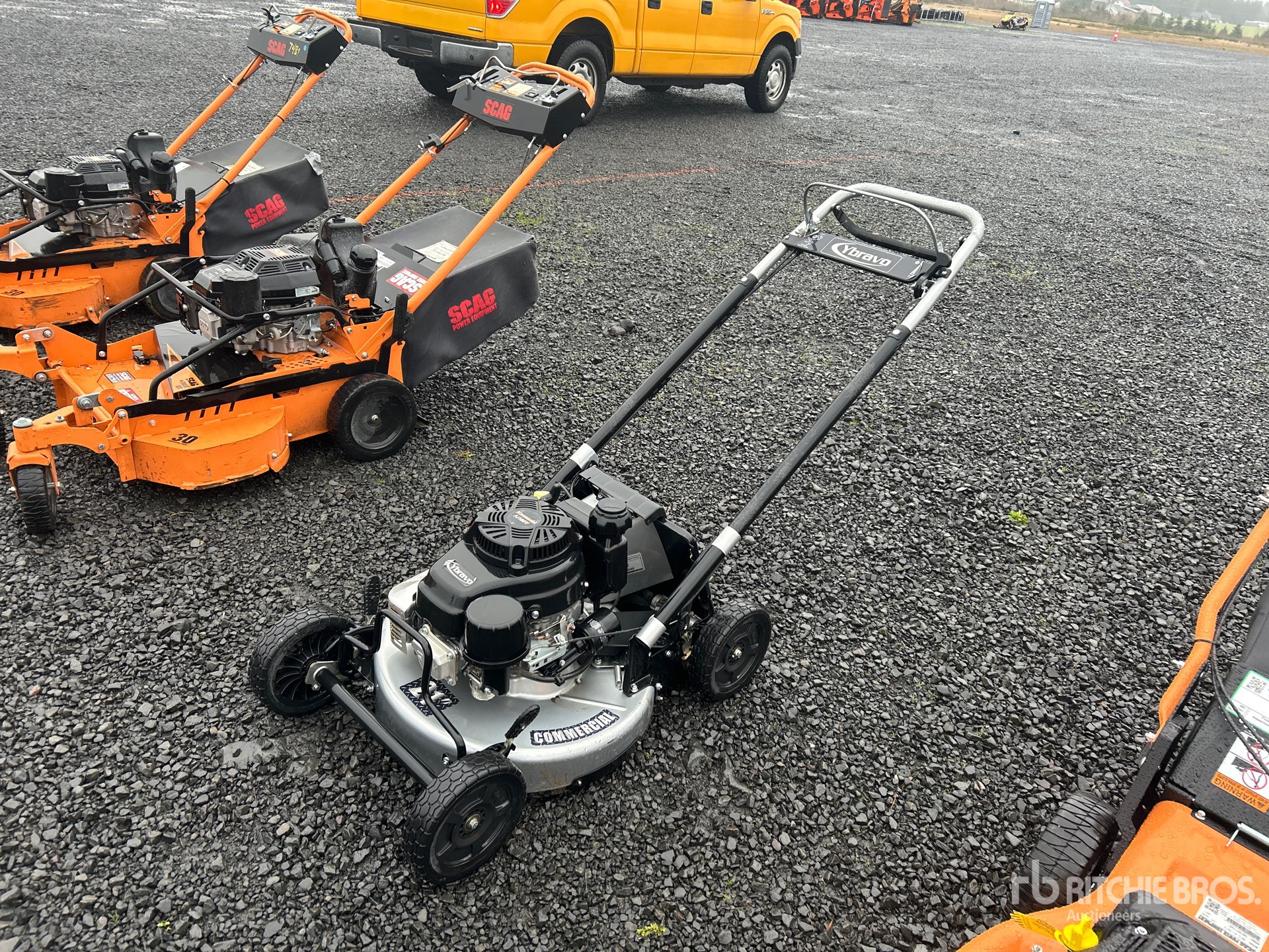 Aspect général with Image, coin avant gauche