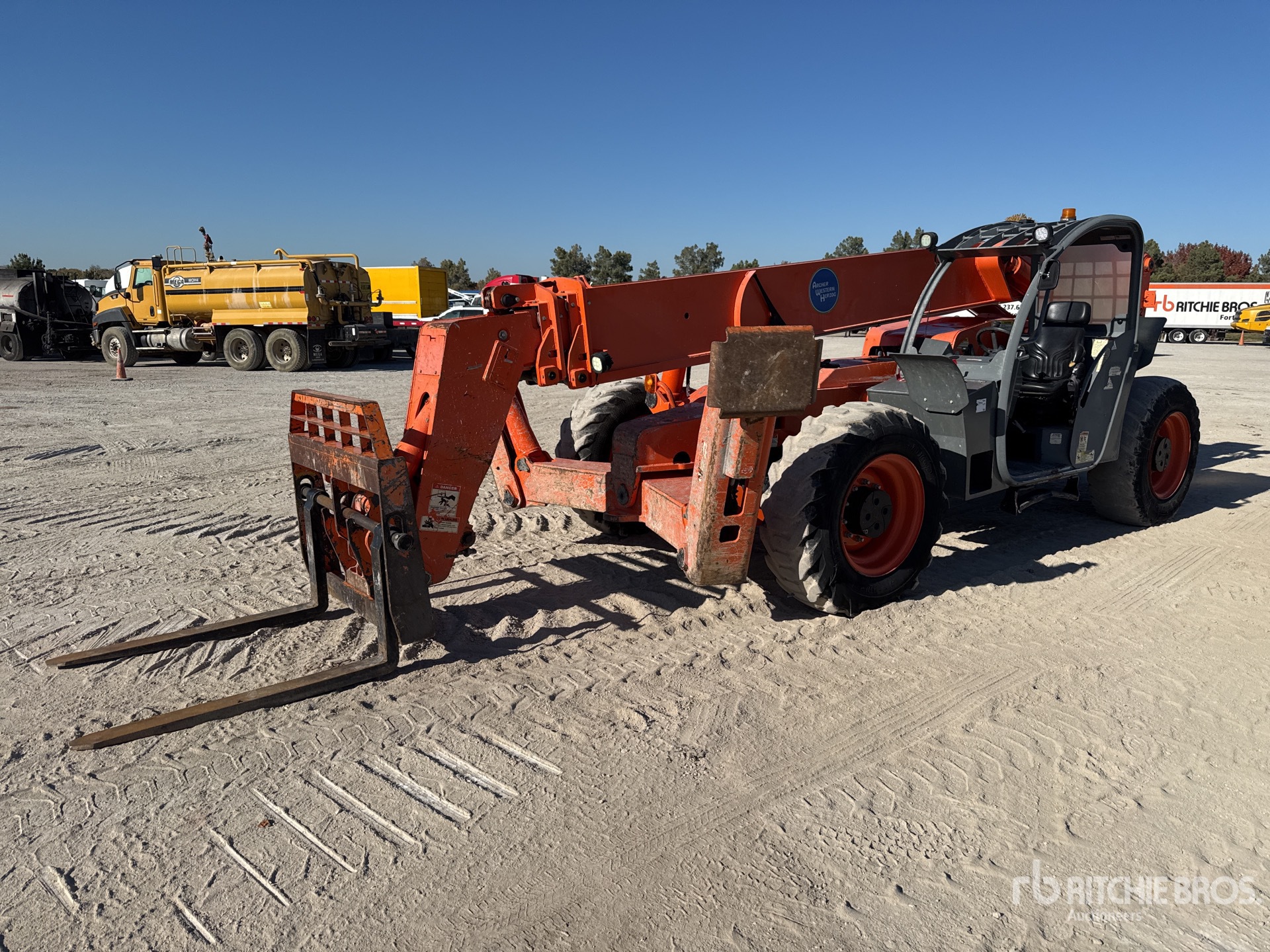 General Appearance with Featured Photo