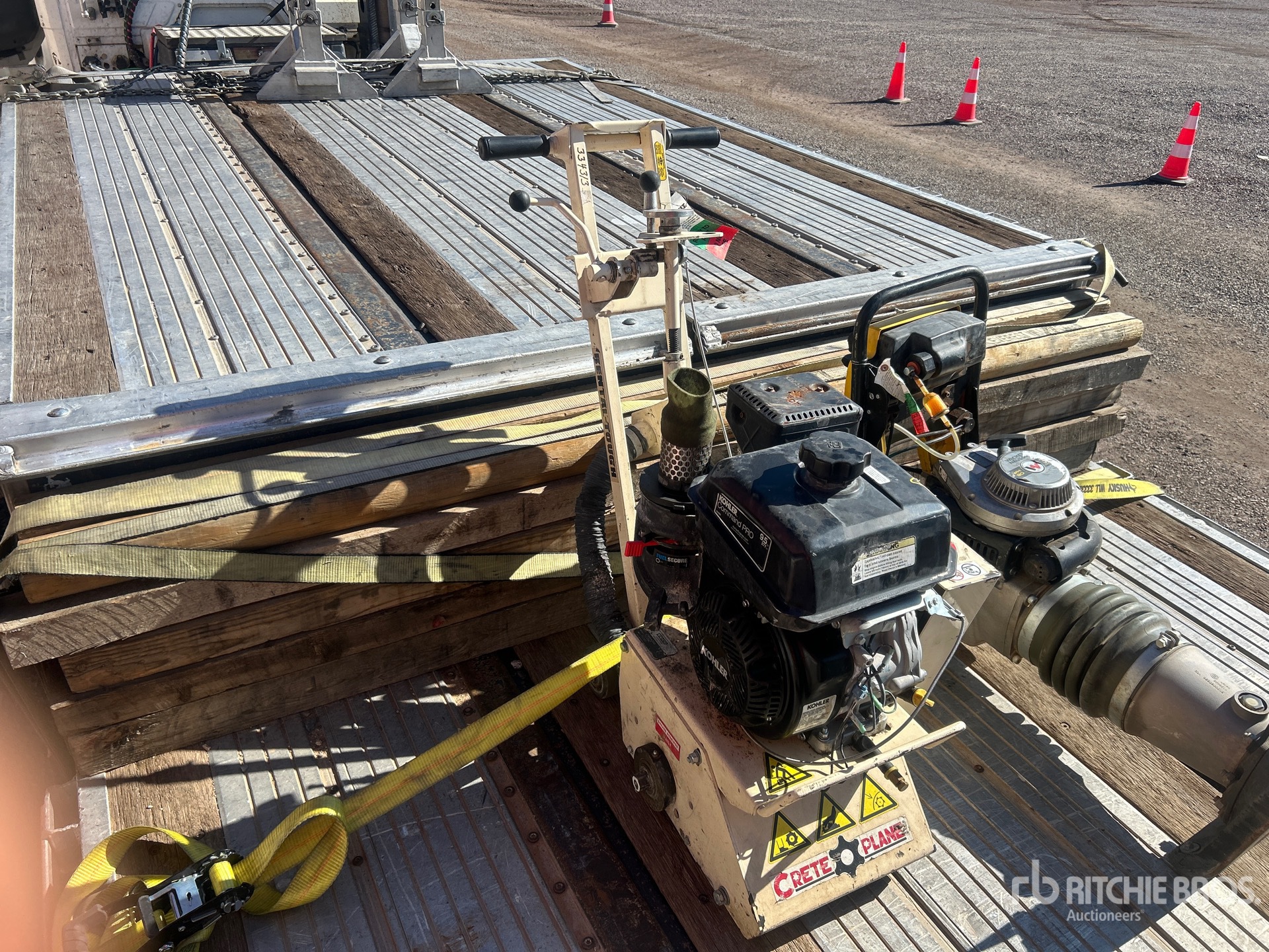 General Appearance with Featured Photo