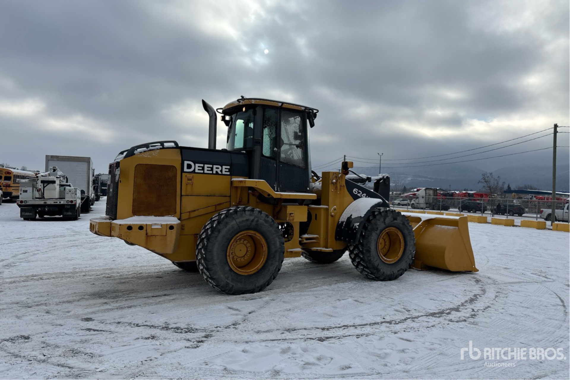 General Appearance with Imagen: esquina trasera derecha